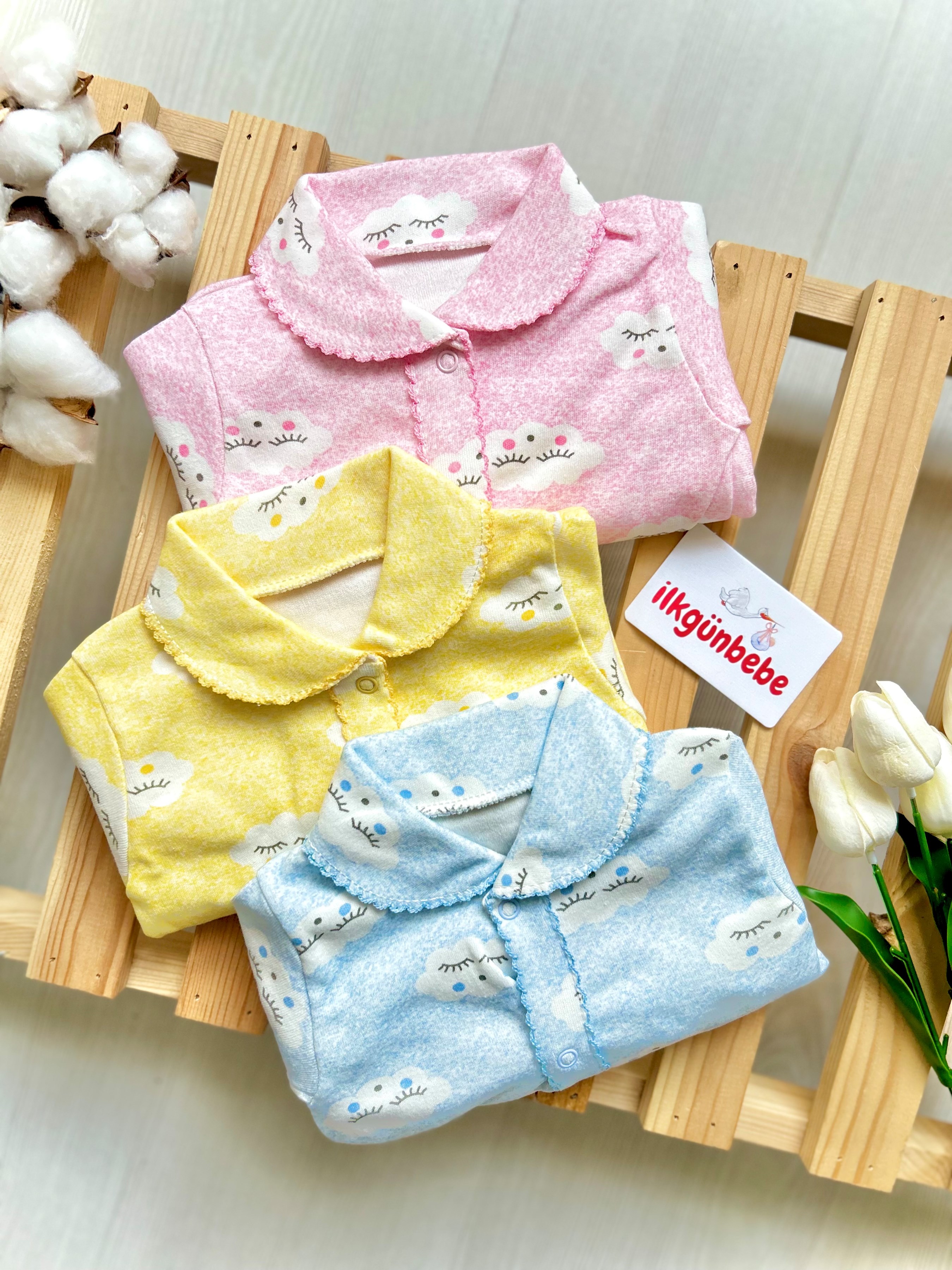 Bebe Yakalı Bulut Baskılı %100 Pamuk Pijama Takımı