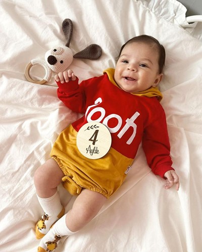 Pooh Baskılı Kapüşonlu Unisex Zıbınlı Sweat
