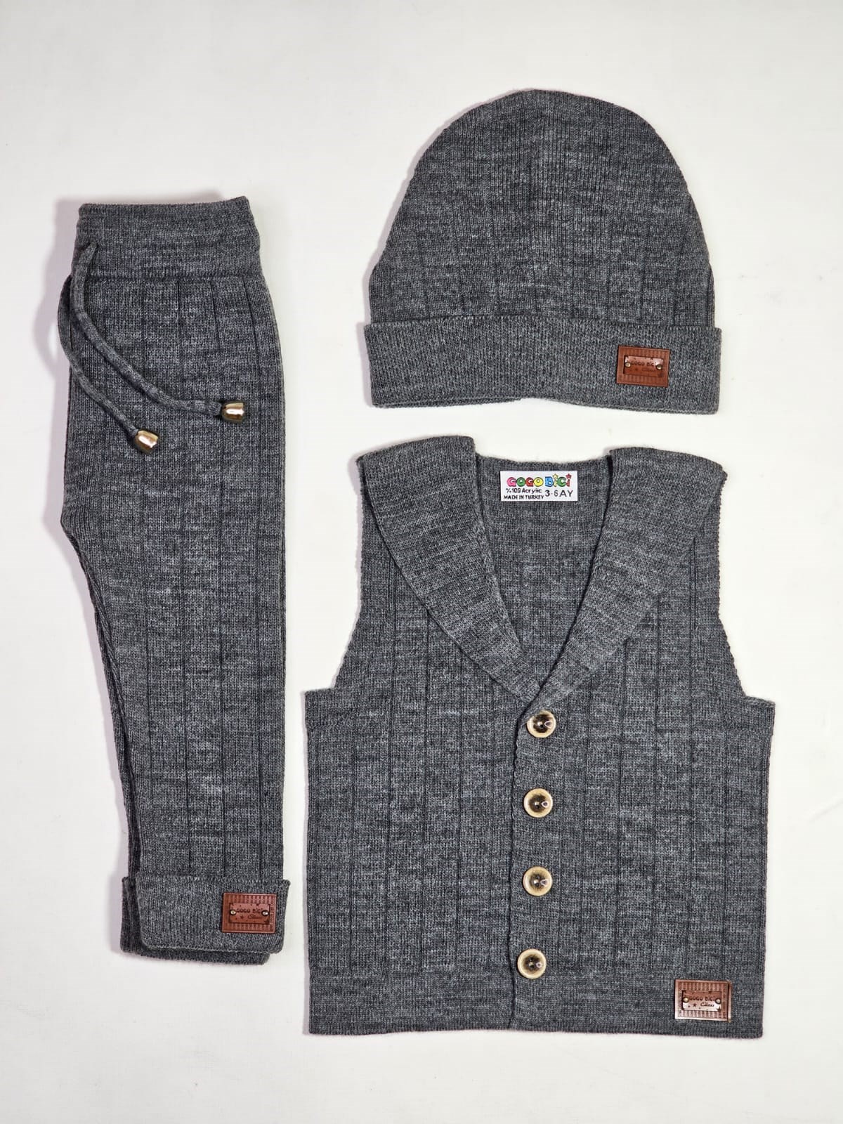 Triko Yelekli Şapkalı Taytlı 3’lü Unisex Tarz Takım