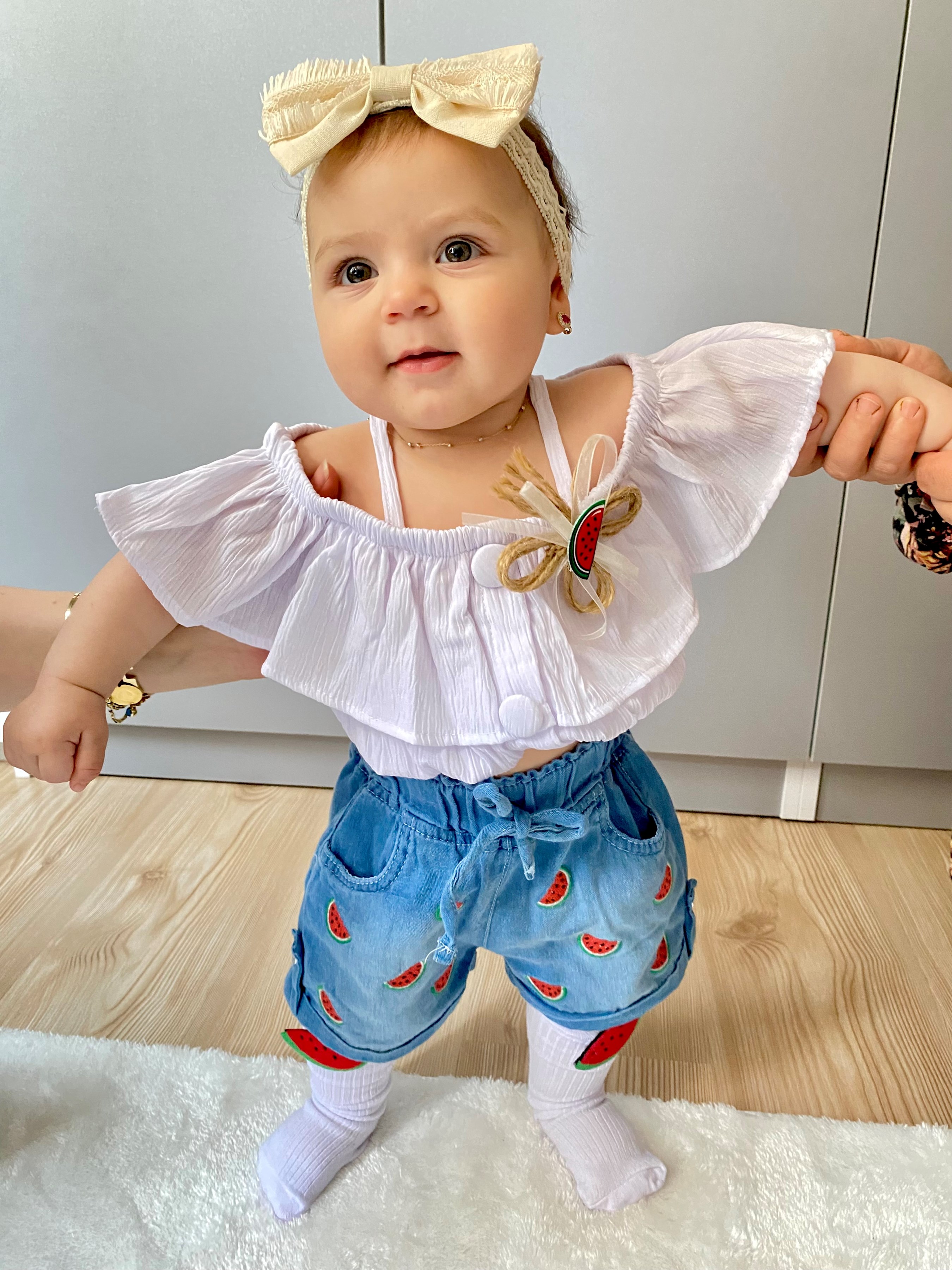 müslin kumaş askılı crop kot şortlu karpuz detaylı 2’li takım