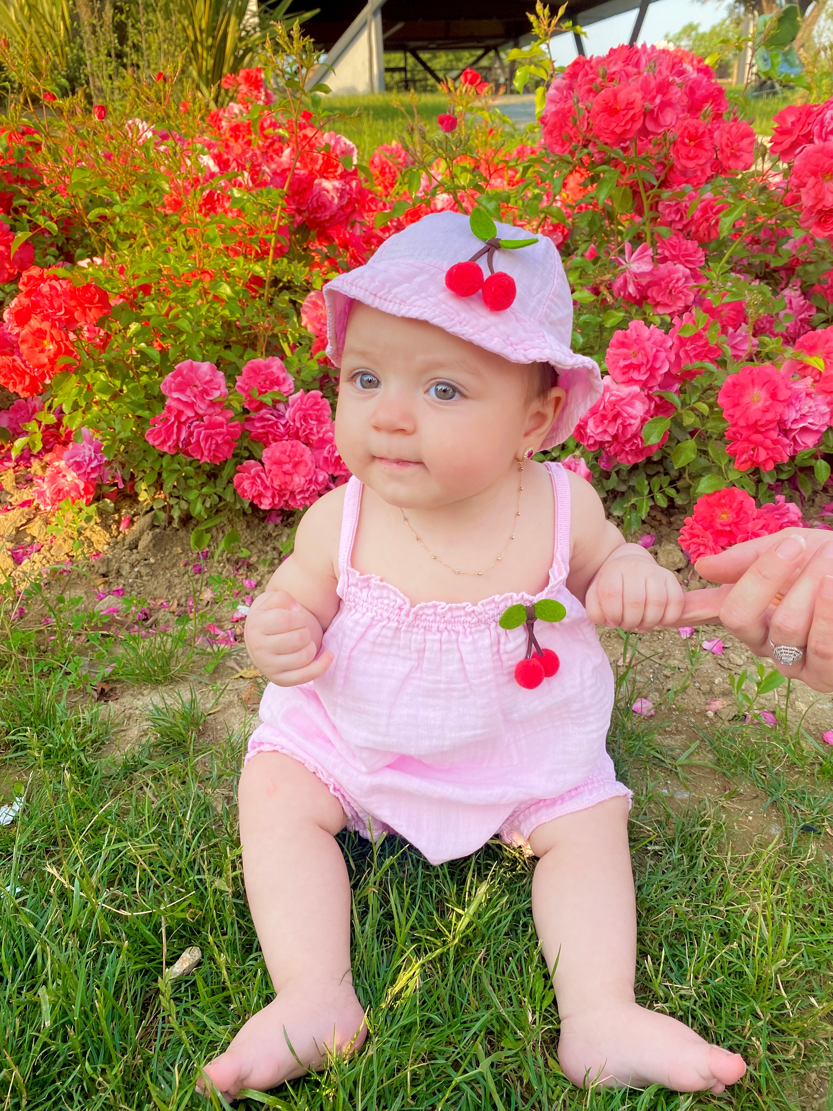 Müslin Kumaş Kiraz Detaylı Şapkasız Salopet 