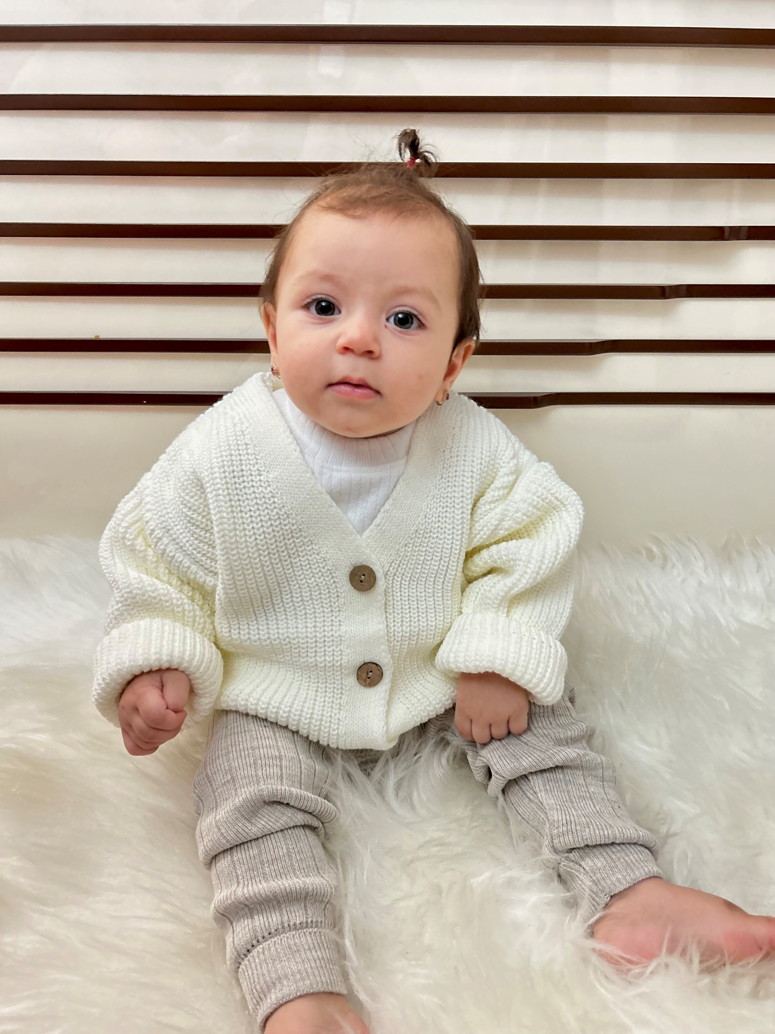 Selanik Örgüsü Triko Tahta Düğmeli Oversize Basic Unisex Model Hırka