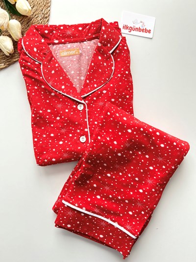  Kırmızı Yıldız Desenli Likralı   Önden Düğmeli Likralı Bayan %100 Pamuk Mevsimlik Pijama Takımk