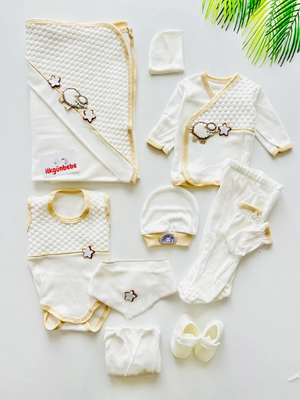 Sevimli Kuzucuk Yıldız Desenli 10 Parça %100 Pamuk Yenidoğan Set