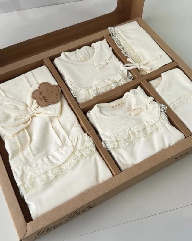 Venessa  10 Parça %100 Pamuk Özel Koleksiyon Yenidoğan Hastane Çıkışı Seti