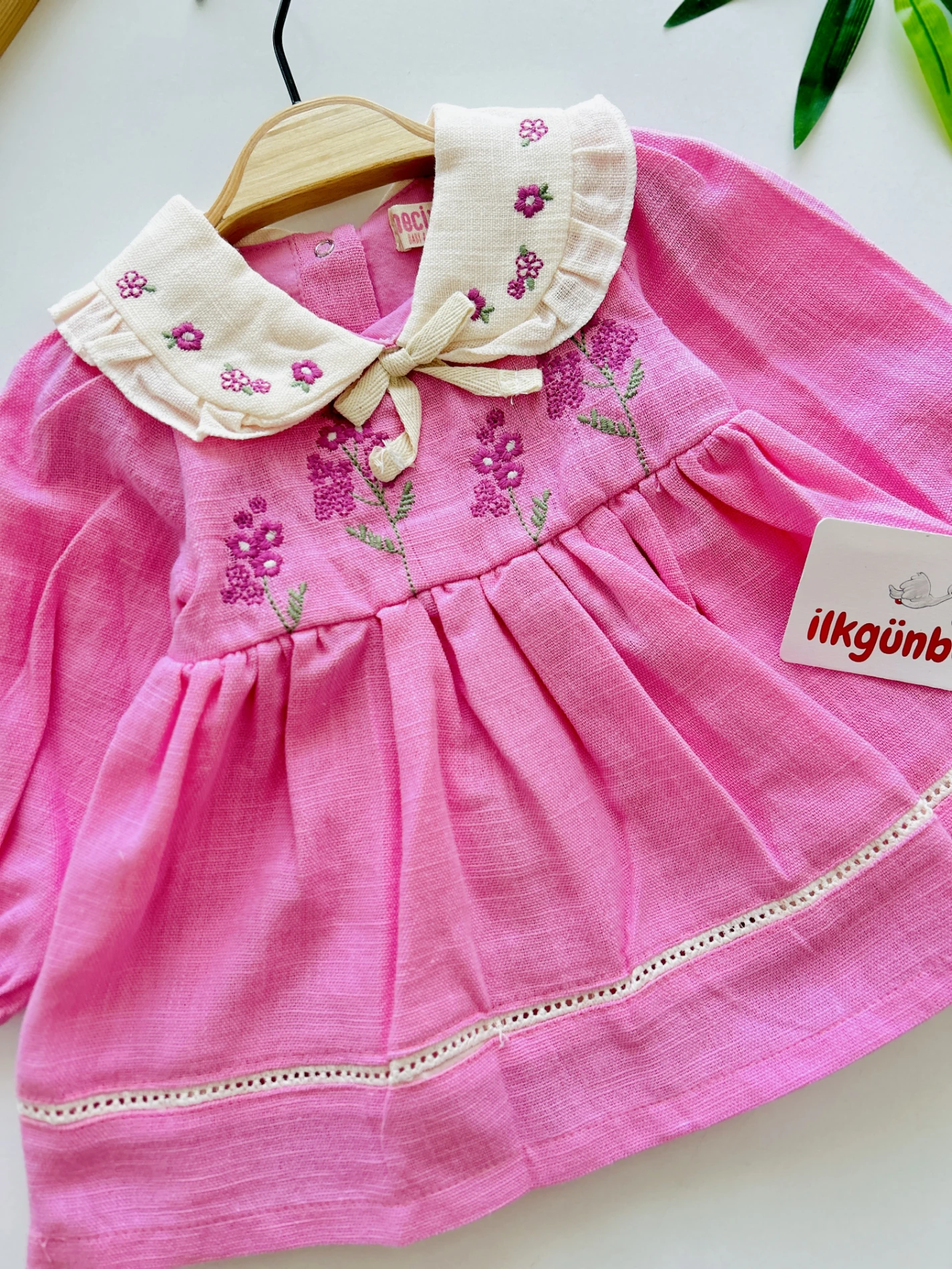 Elisa Çiçek Nakışlı Bebe Yakalı %100 Müslin Kumaş Premium Kalite Elbise