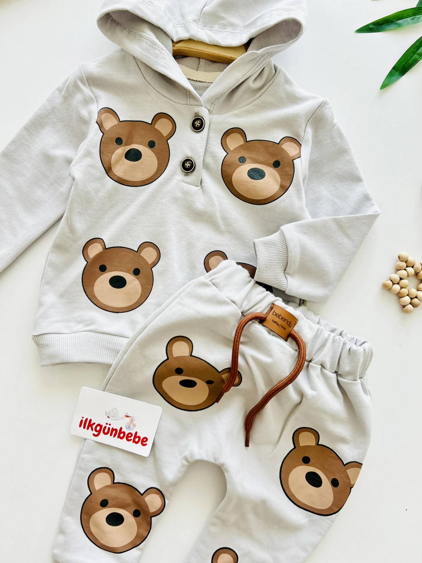 Teddy Kapüşonlu Ahşap Düğmeli Sweatli 2’li Mevsimlik Takım