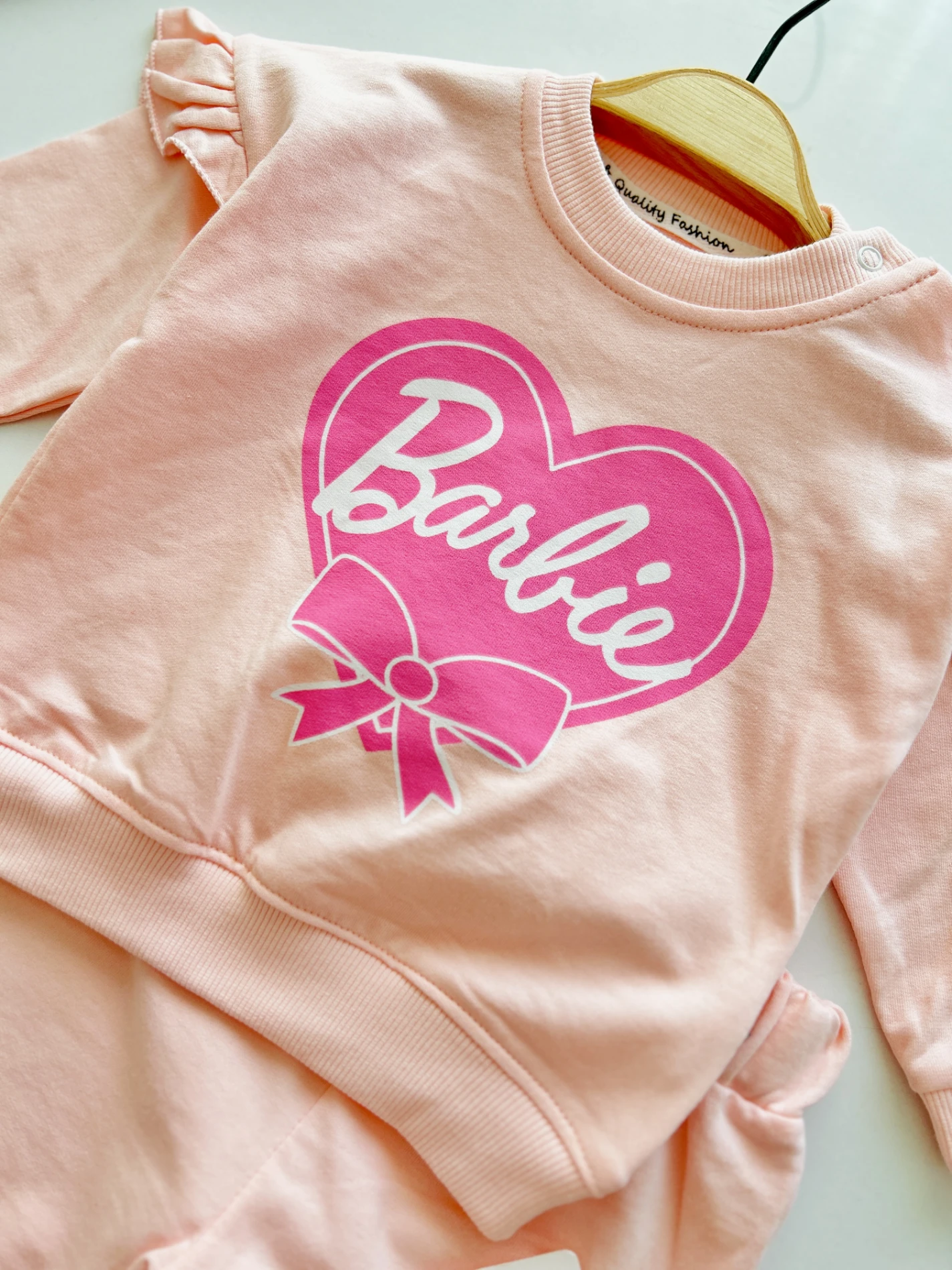 Barbie Fiyonk Detaylı Omuzdan Fırfırlı 2’li Takım