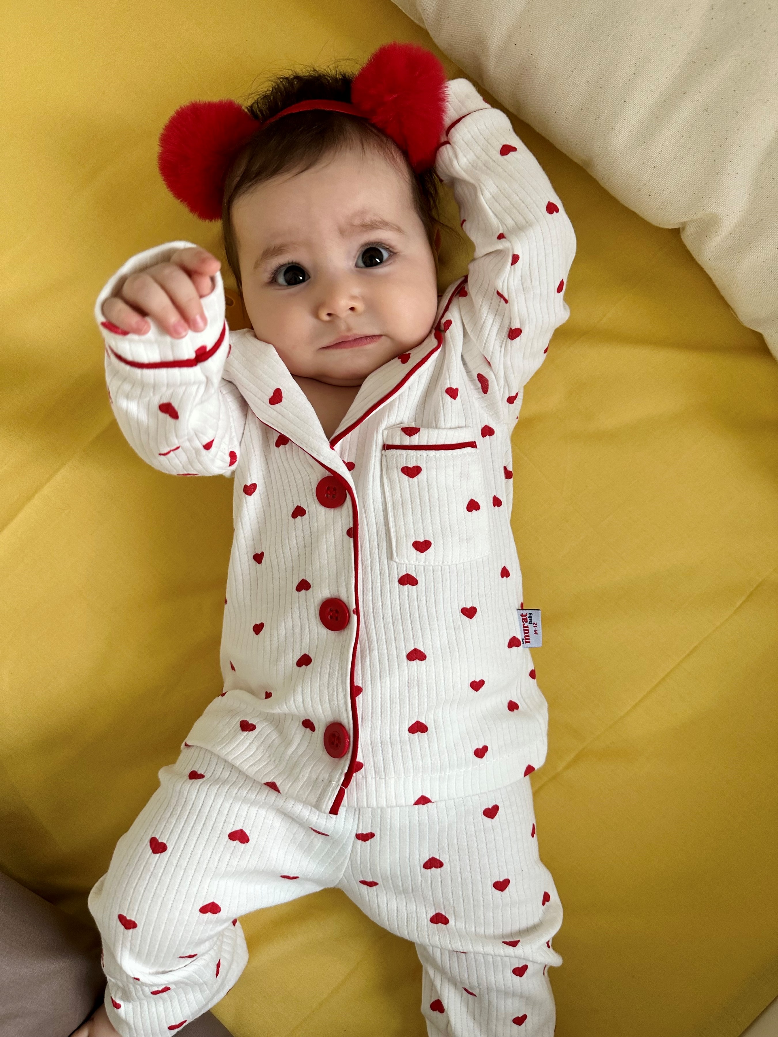 Minik Kalp Desenli Bebe Yakalı %100 Pamuk Pijama Takımı