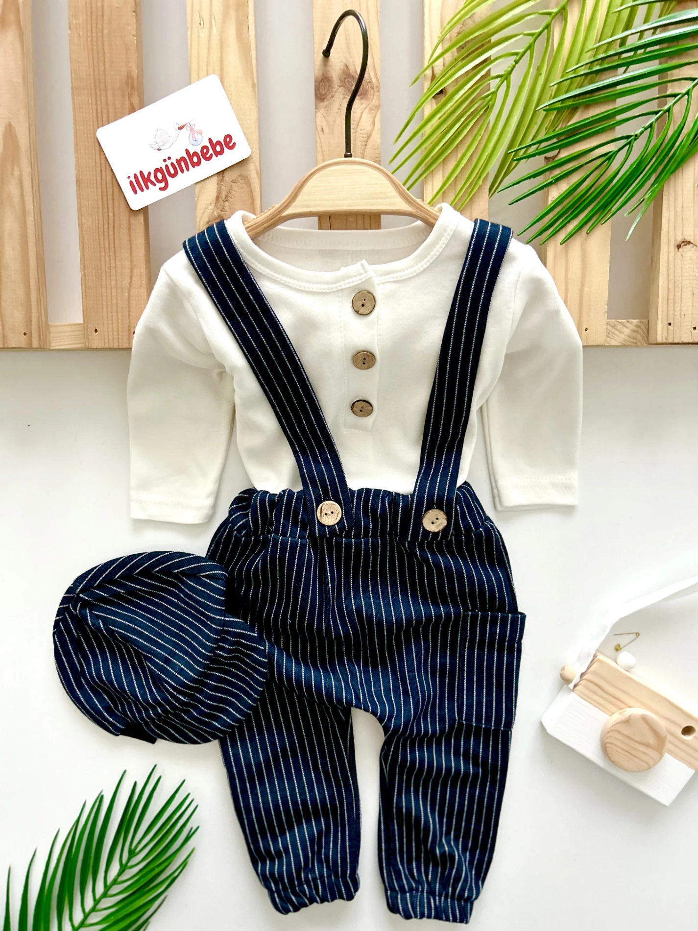 Kasketli Çizgili Desenli Salopetli Badili 3’lü Cool Takım LACİVERT