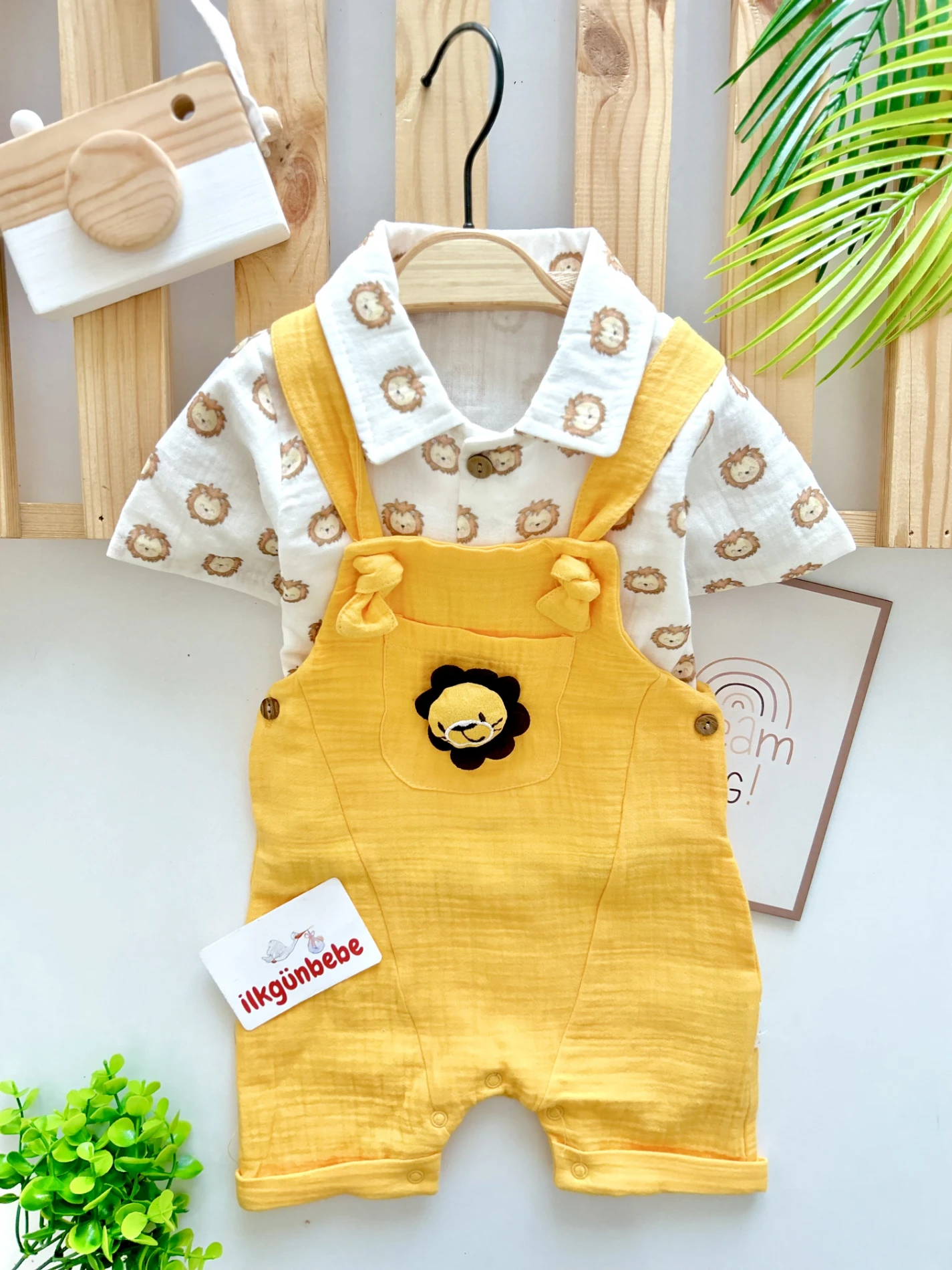 Lion Aslan Desenli %100 Müslin Kumaş Salopetli 2’li Premium Set