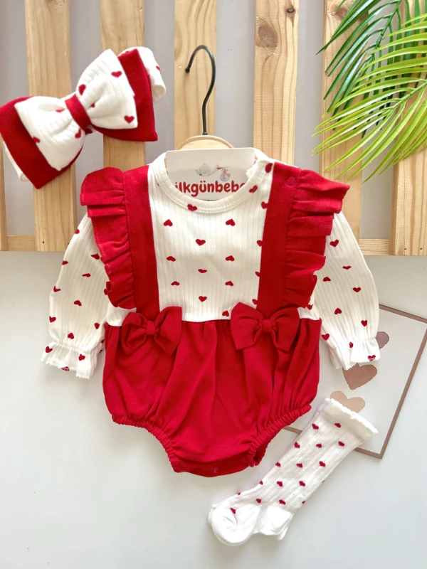 Fiyonk Desenli Aşk Kalp Desenli Romperli Çoraplı Bandanalı 3’lü Set