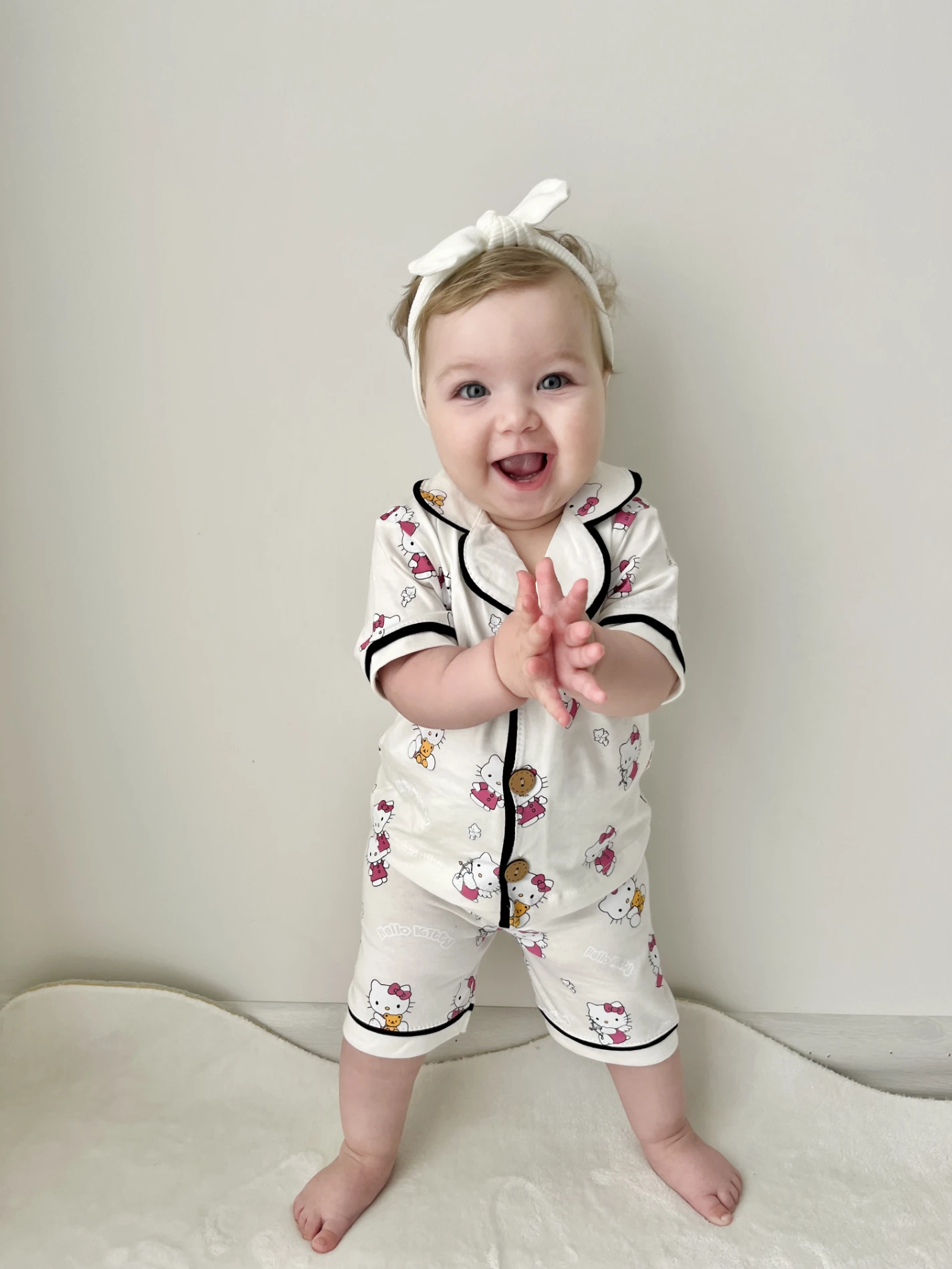 Hello Kitty Baskılı Bebe Yakalı Yazlık 2’li Pijama Takımı