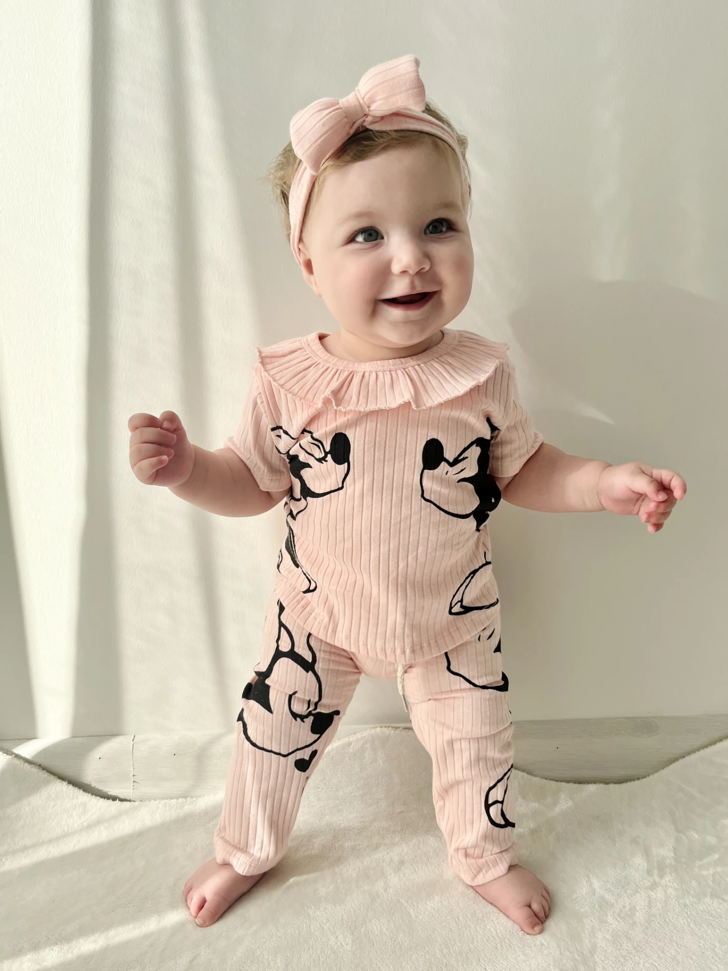 Minnie Mouse Baskılı Ribanalı Taytlı 3’lü Bandanalı Takım