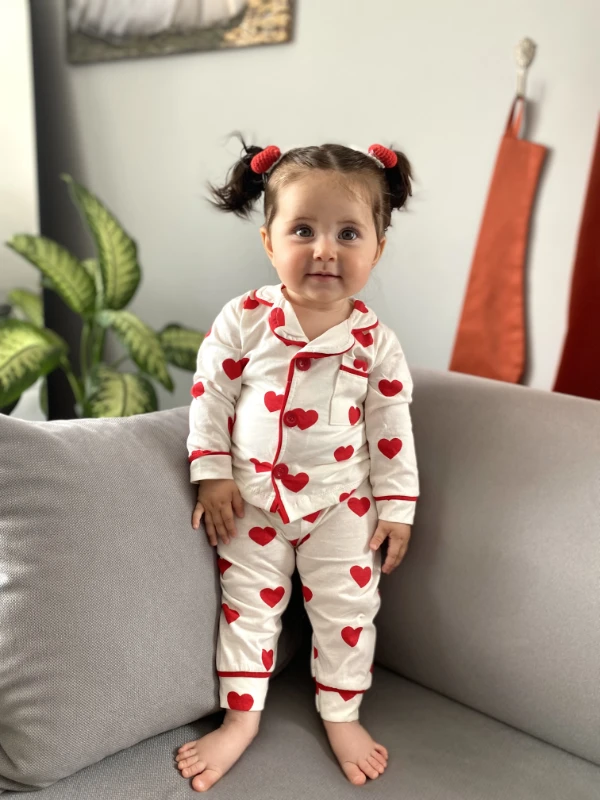 Kalp Desenli Bebe Yakalı Mevsimlik Pijama Seti 