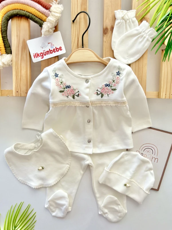 Çiçek Nakışlı Kristal Düğmeli Premium Kaliteli 5 Parça %100 Pamuk Yenidoğan Set