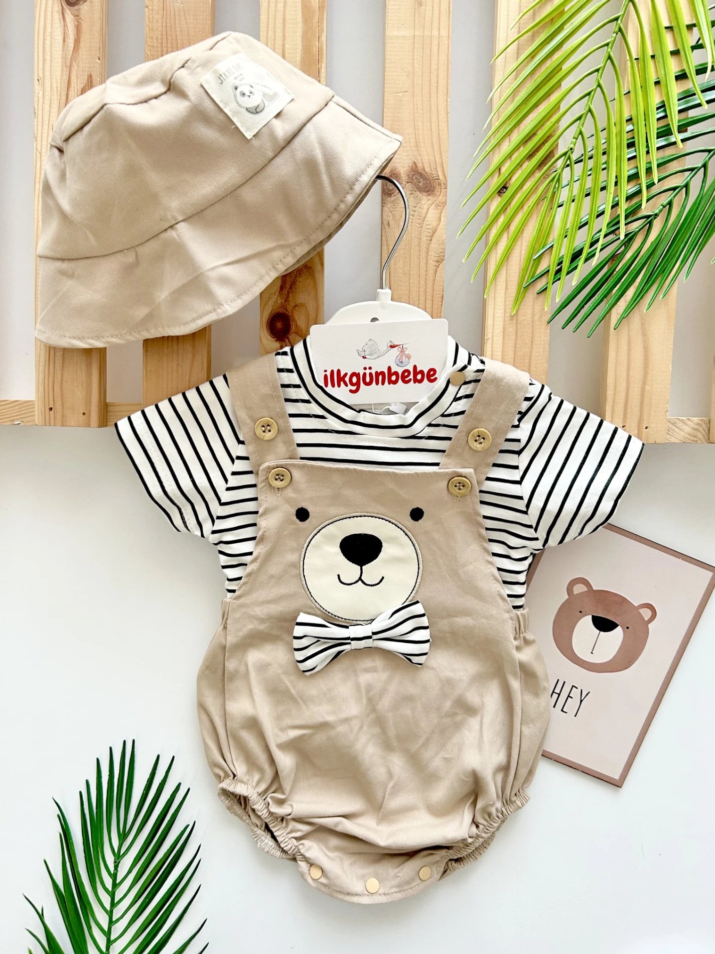 Bucket Şapkalı Papyon Detaylı  Ayıcık   Desenli Tişörtlü 3’lü Set