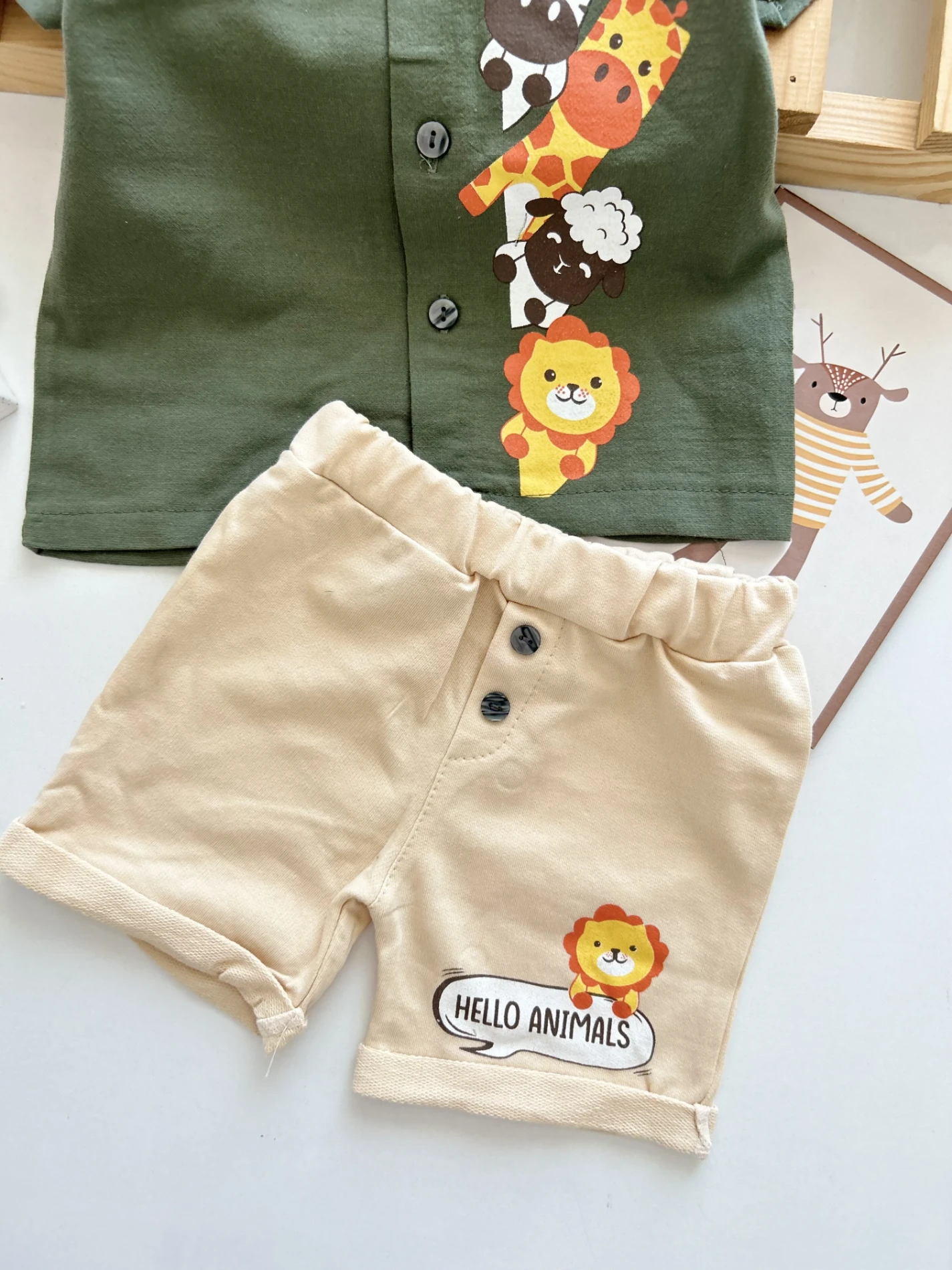 Hello Animals Baskılı %100 Müslin Kumaş 2’li Gömlekli Şort Takım
