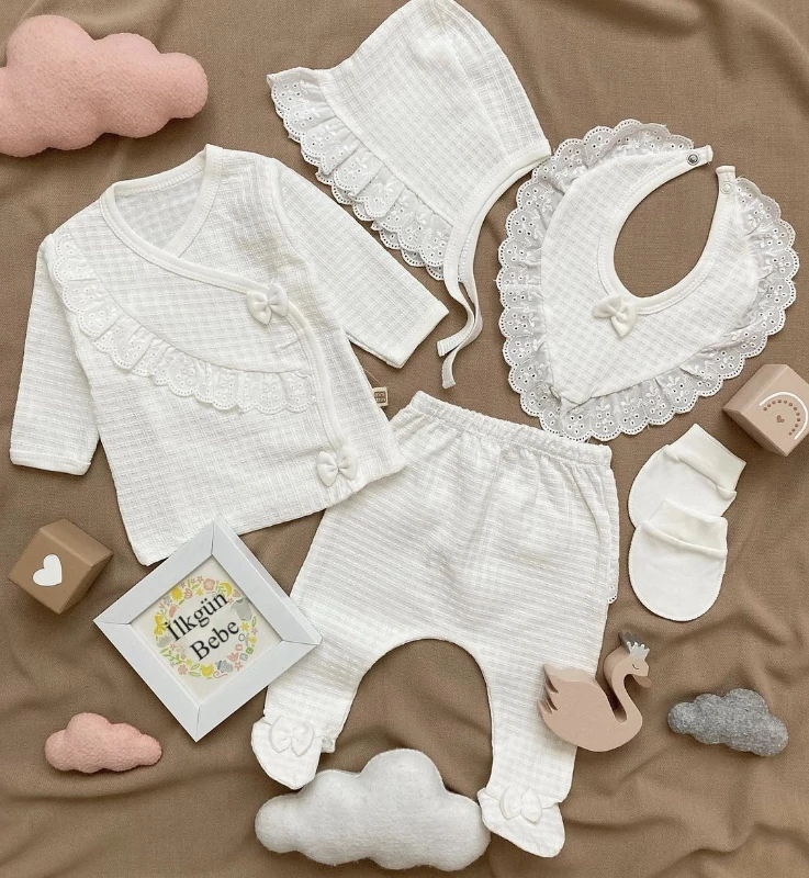 Pretty Girl 5 Parça Fiyonklu %100 Pamuk Yenidoğan Seti