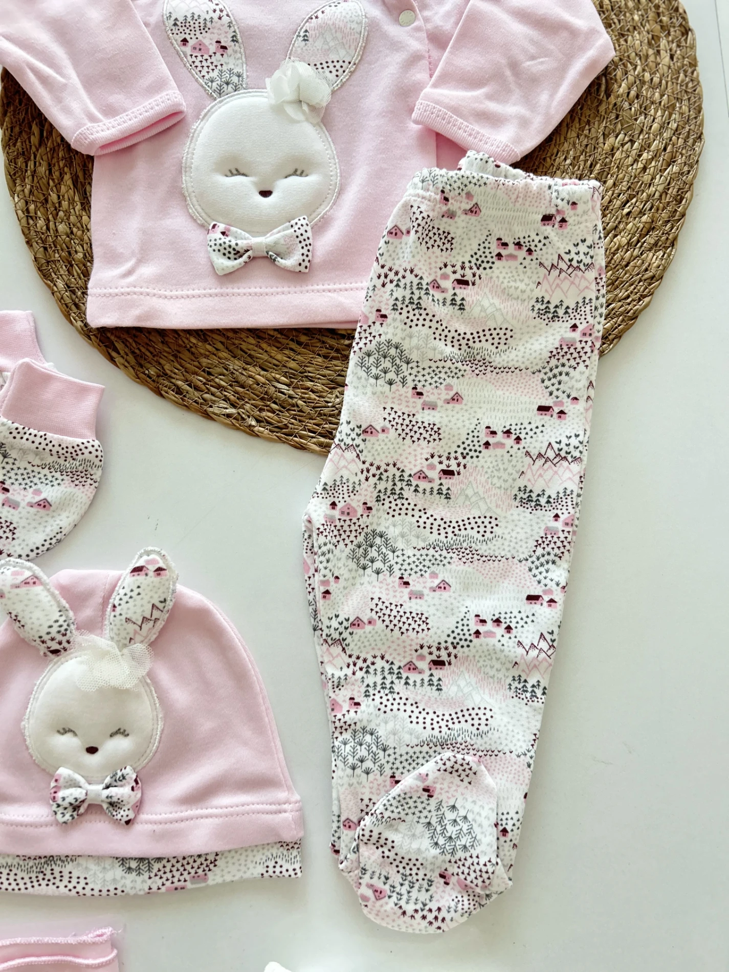 Cute Rabbit 10 Parça %100 Pamuk Premium Kalite Yenidoğan Hastane Çıkışı Seti