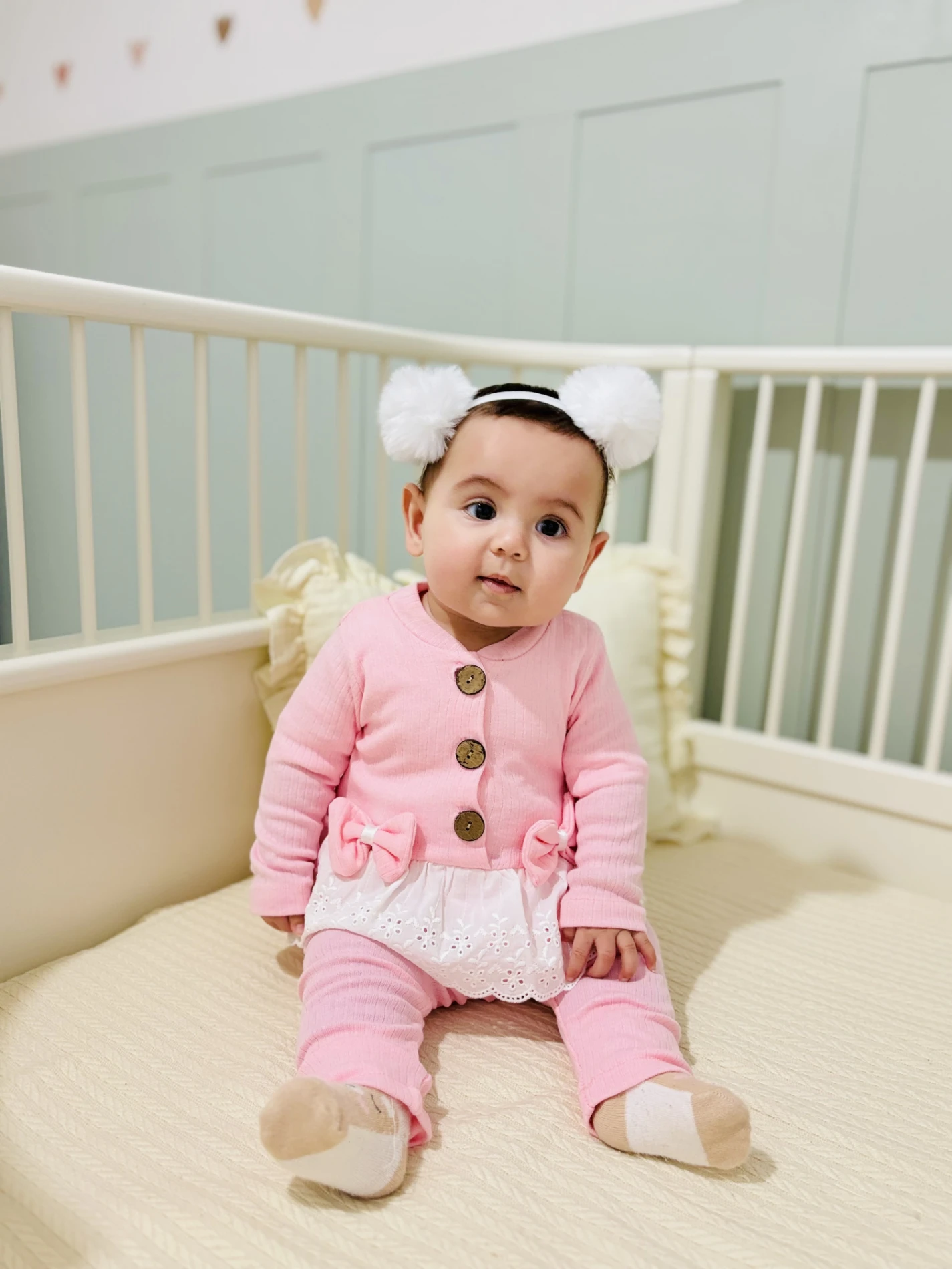 Fiyonk Detaylı Ahşap Düğmeli Dantelli 2’li  Takım 