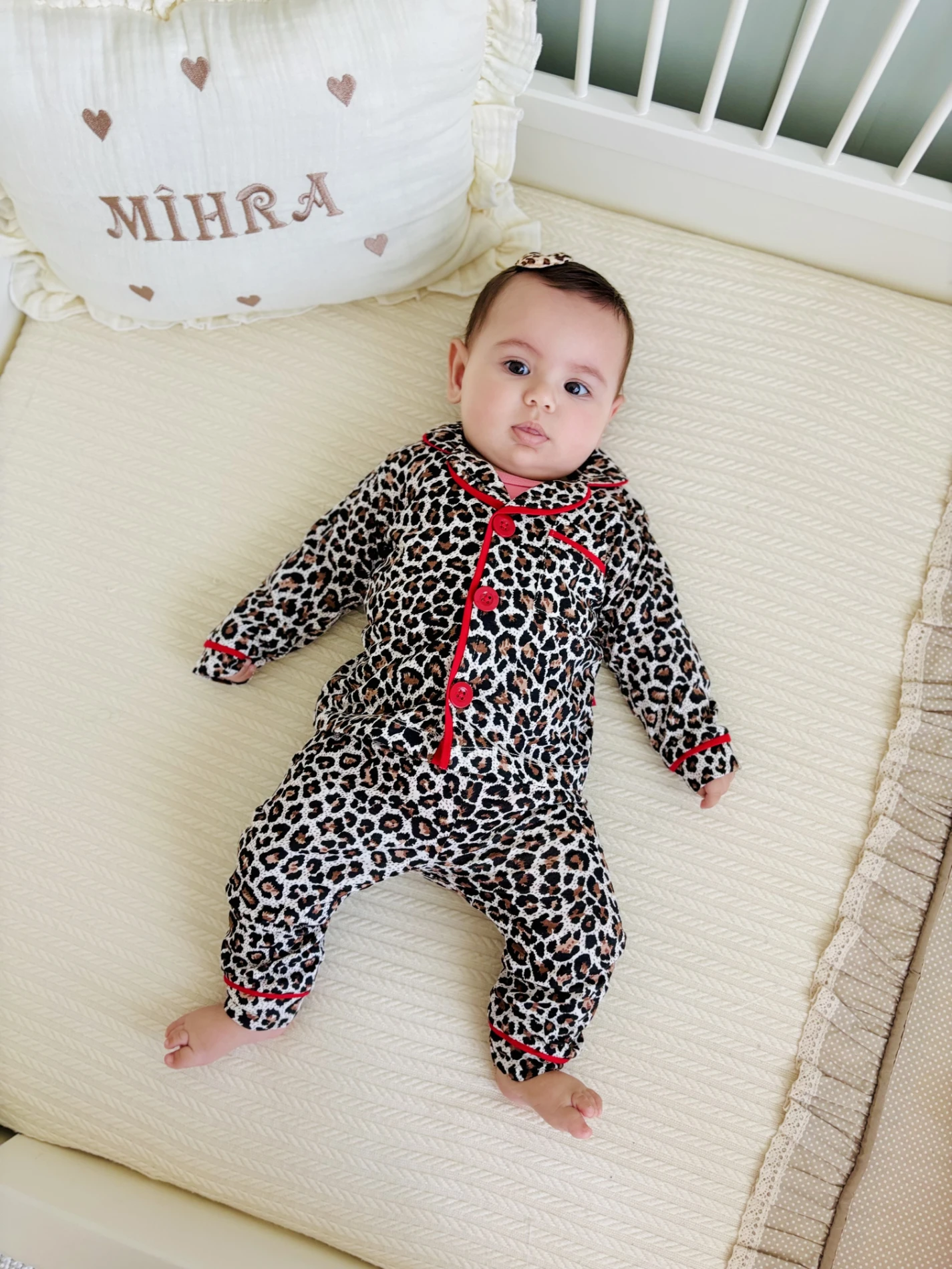 Leopar Desenli  Bebe Yakalı %100 Pamuk Pijama Takımı