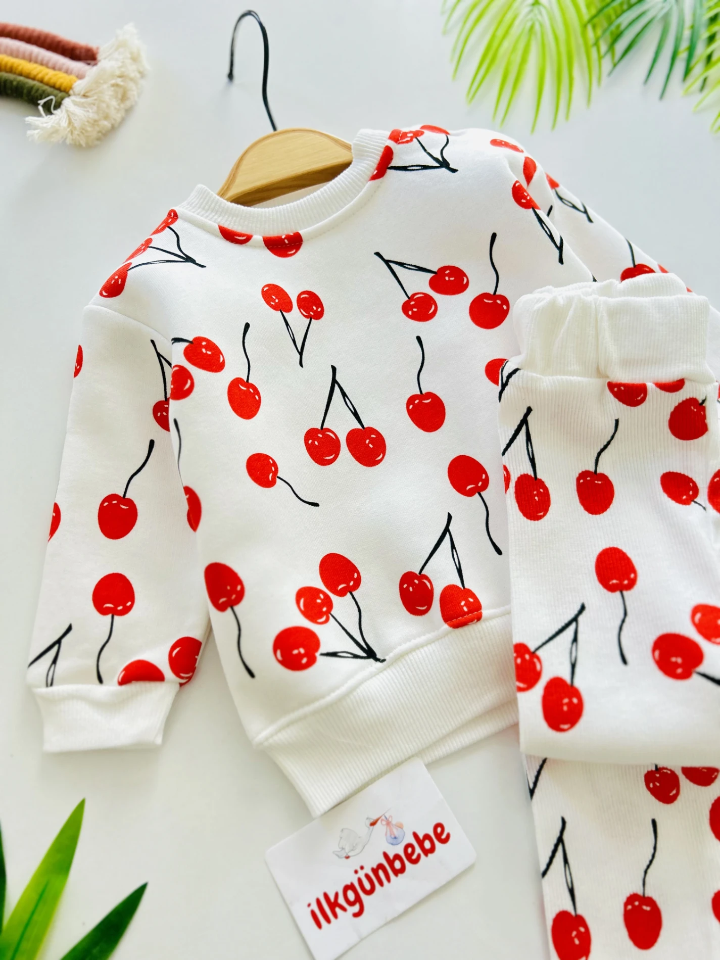 Kiraz Desenli 3 İp Premium Kalite Esnek Taytlı 2’li Takım