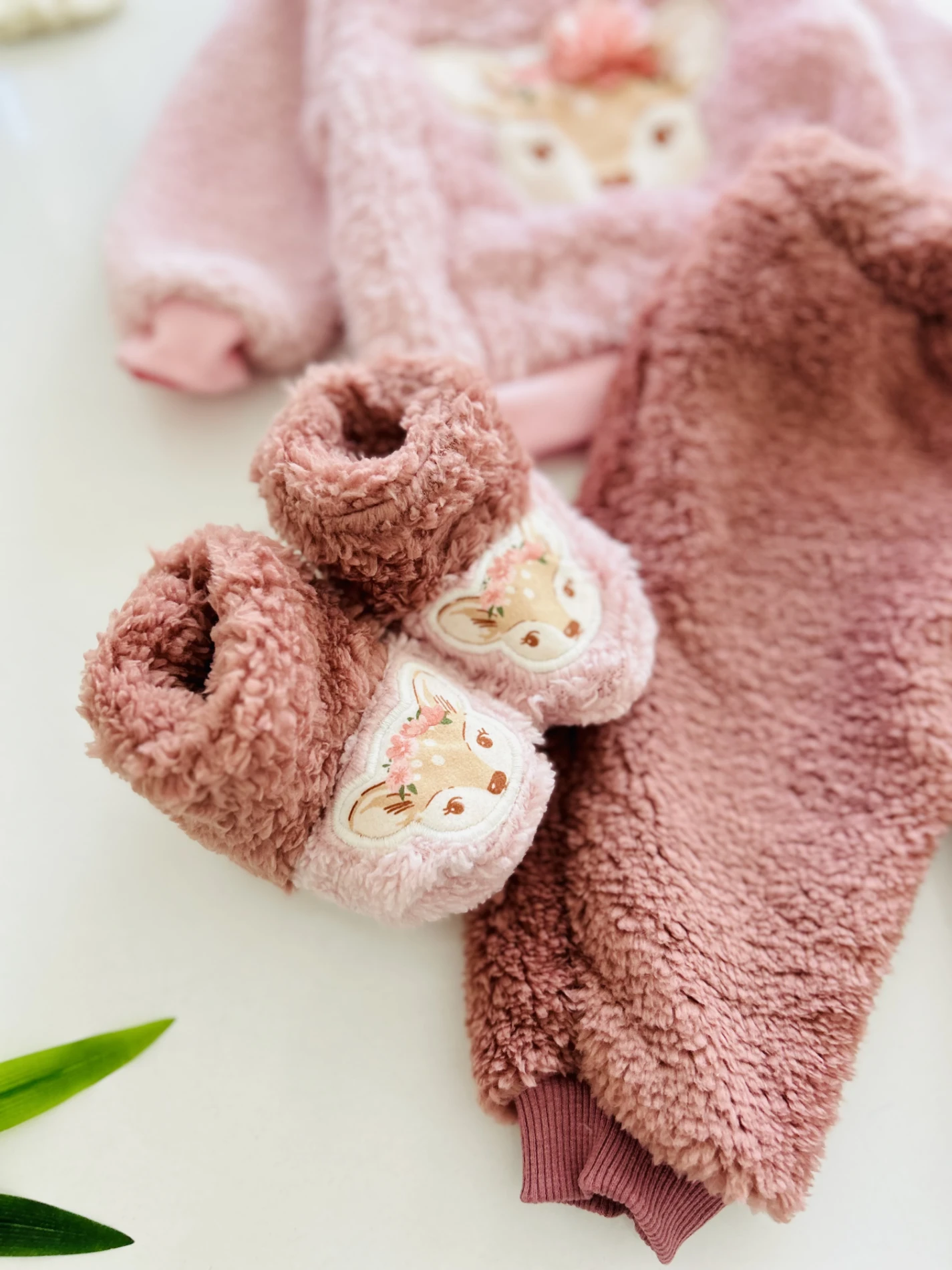 Gül Detaylı Geyik Desenli Panduflu 3 İp İçi  Welsoft Premium Kalite Takım