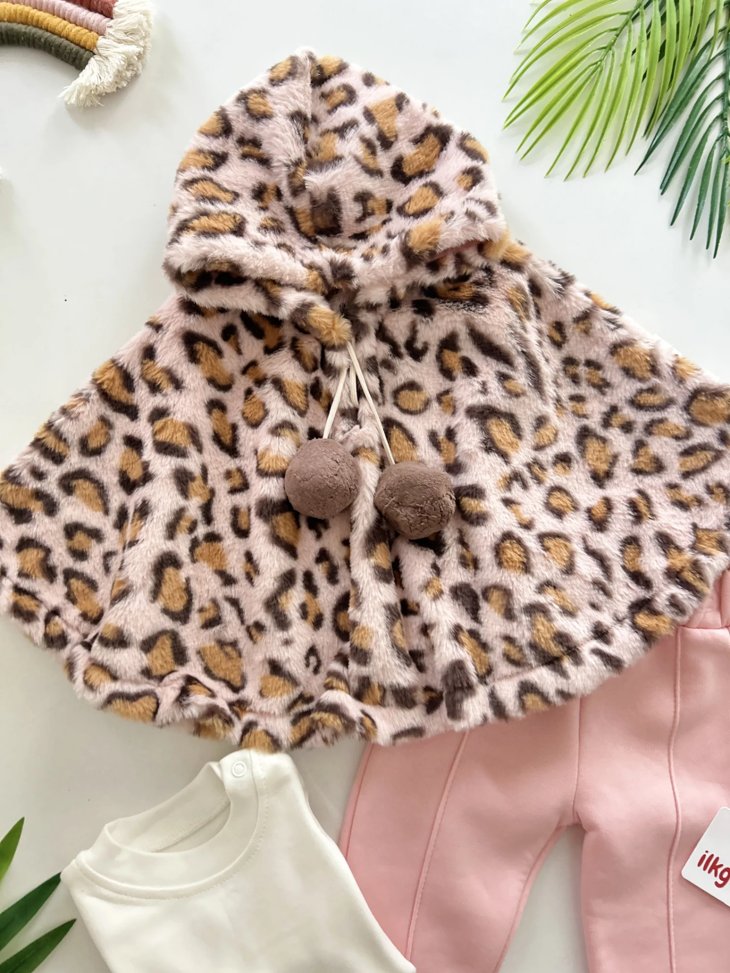 Leopar Desenli Kürklü Pançolu 3 İp Şardonlu Altlı 3’lü Takım