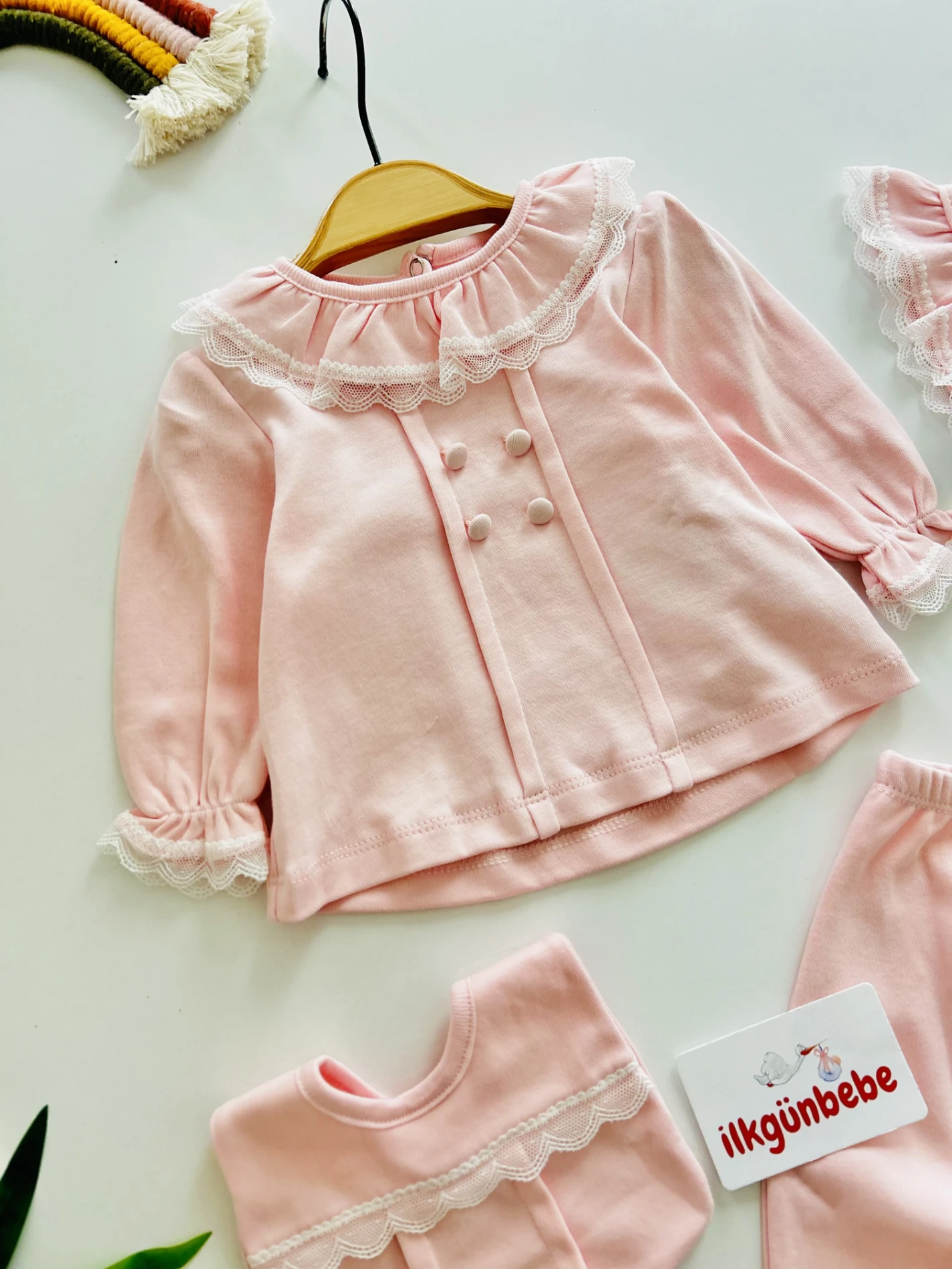 Dantelli 5 Parça %100 Pamuk Yenidoğan Set