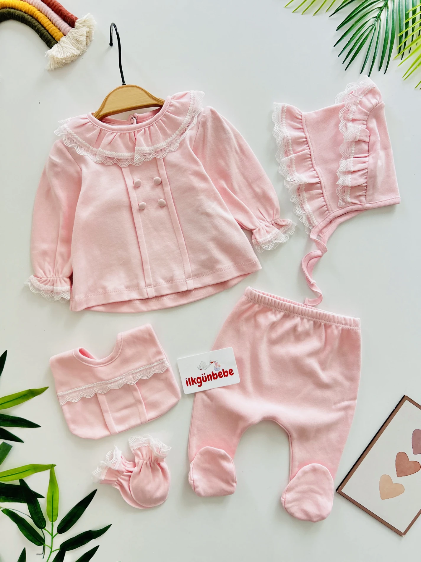 Dantelli 5 Parça %100 Pamuk Yenidoğan Set