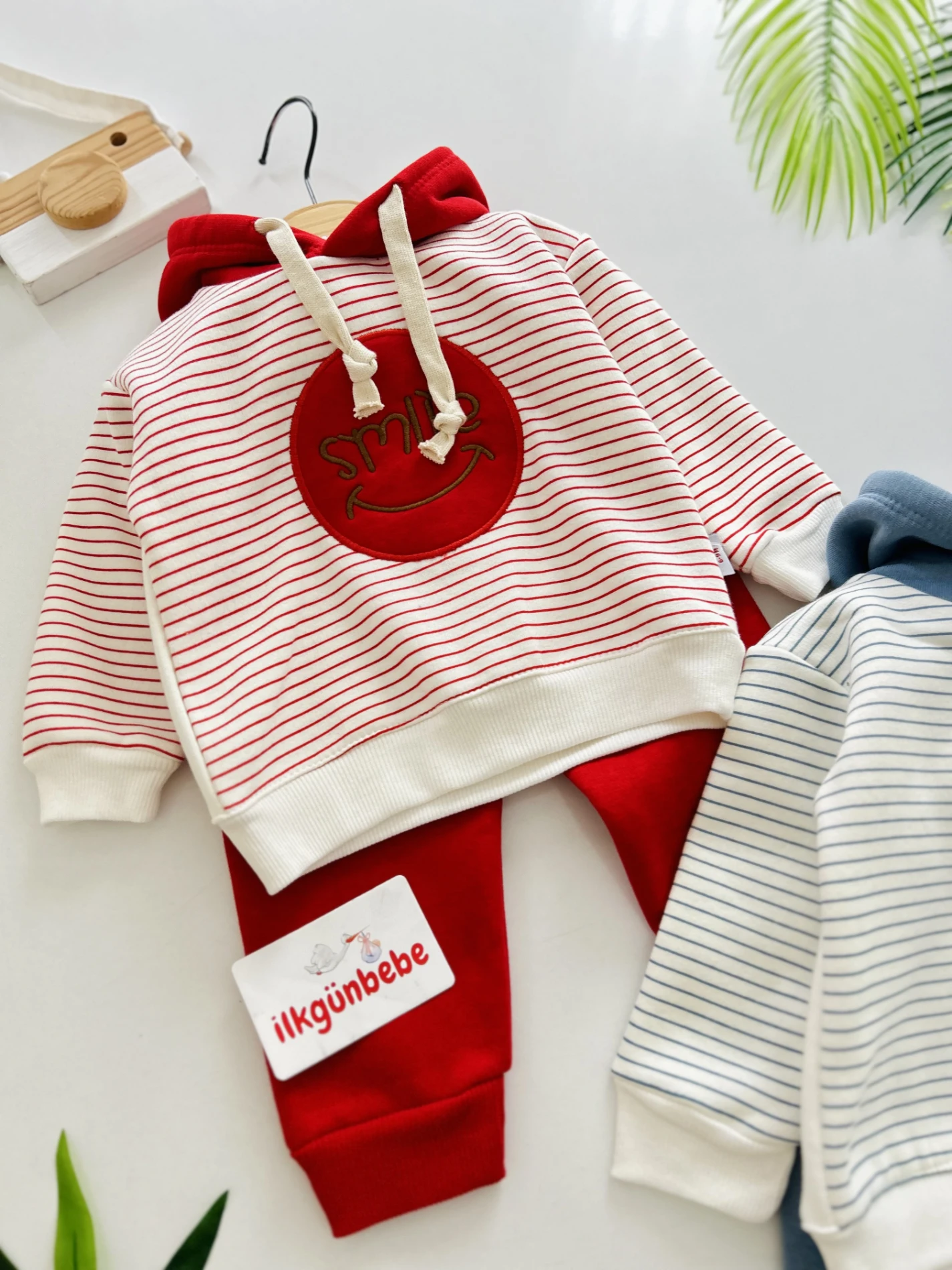 Smile Çizgili Desenli Kapüşonlu 3 İp İçi Şardonlu 2’li Takım