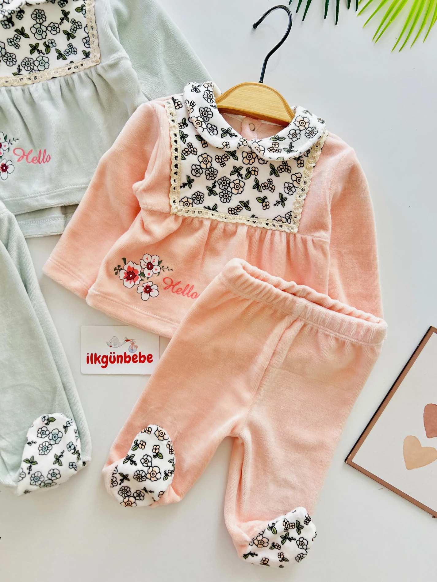 Çiçek Desenli Kadife Kumaş 2’li Premium Takım