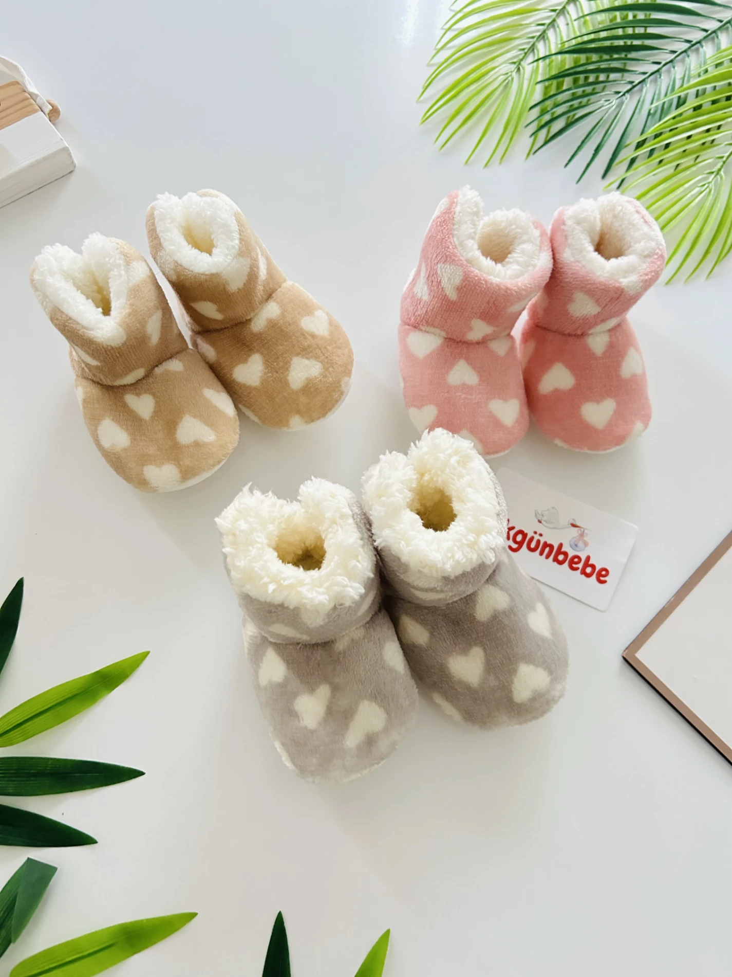 Kalp Desenli Peluş Panduf