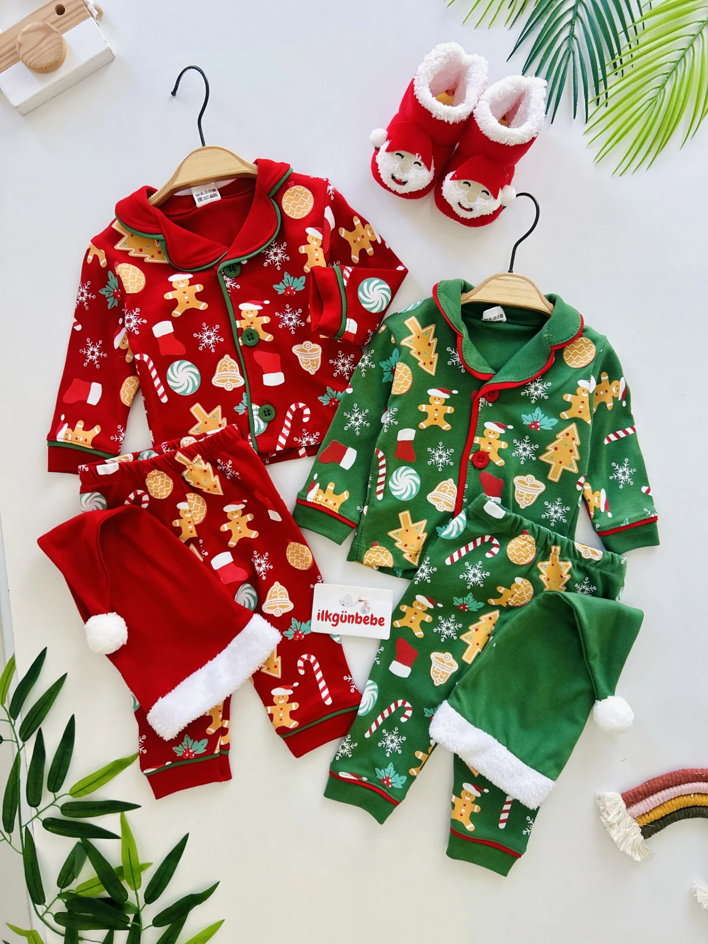 Bebe Yaka Yılbaşı Temalı %100 Pamuk Ponpon Şapkalı 3’lü Takım