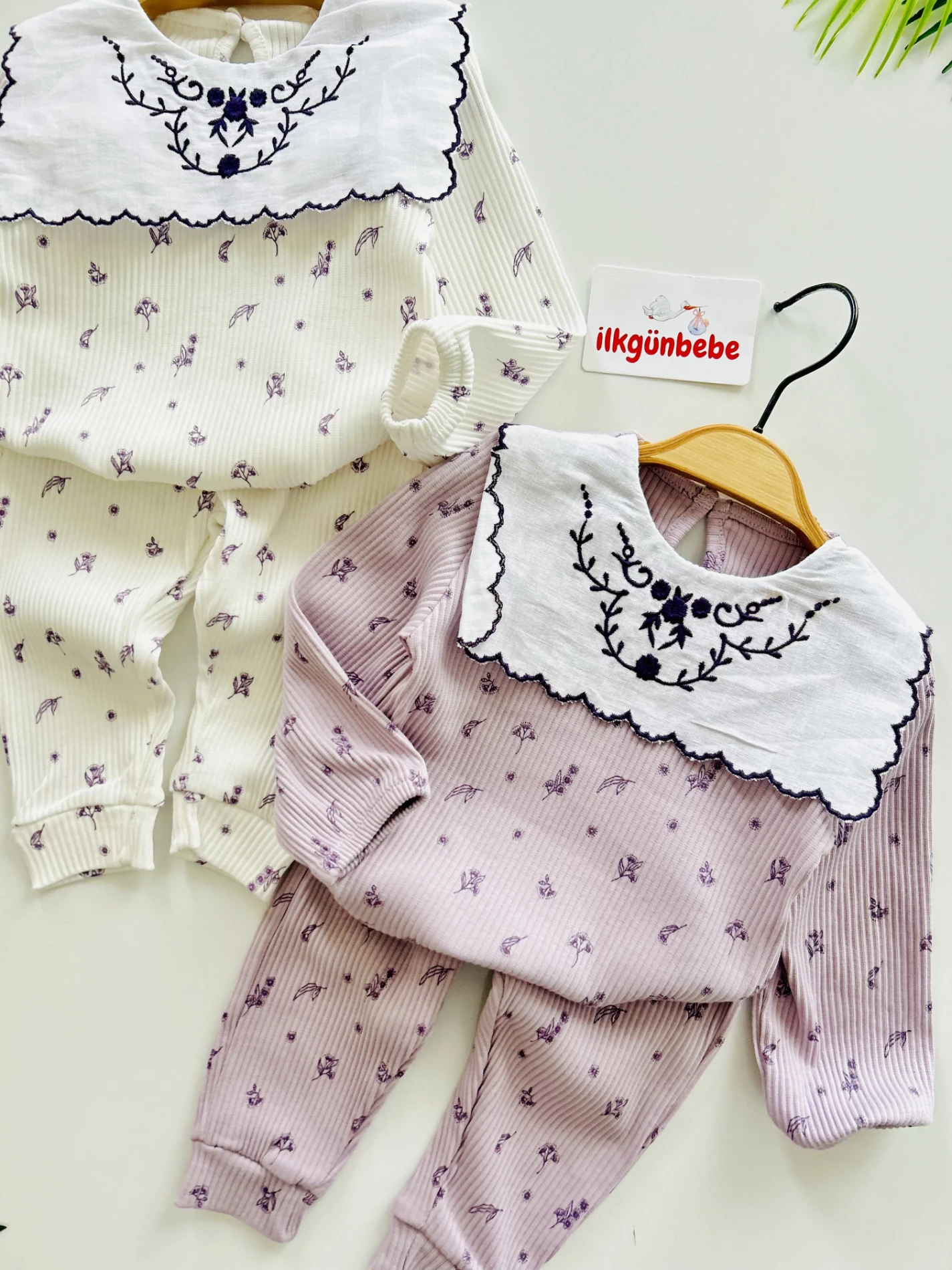 Yaka Detaylı Çiçek Desenli Kaşkorse Fitilli Esnek Kumaş 2’li Takım