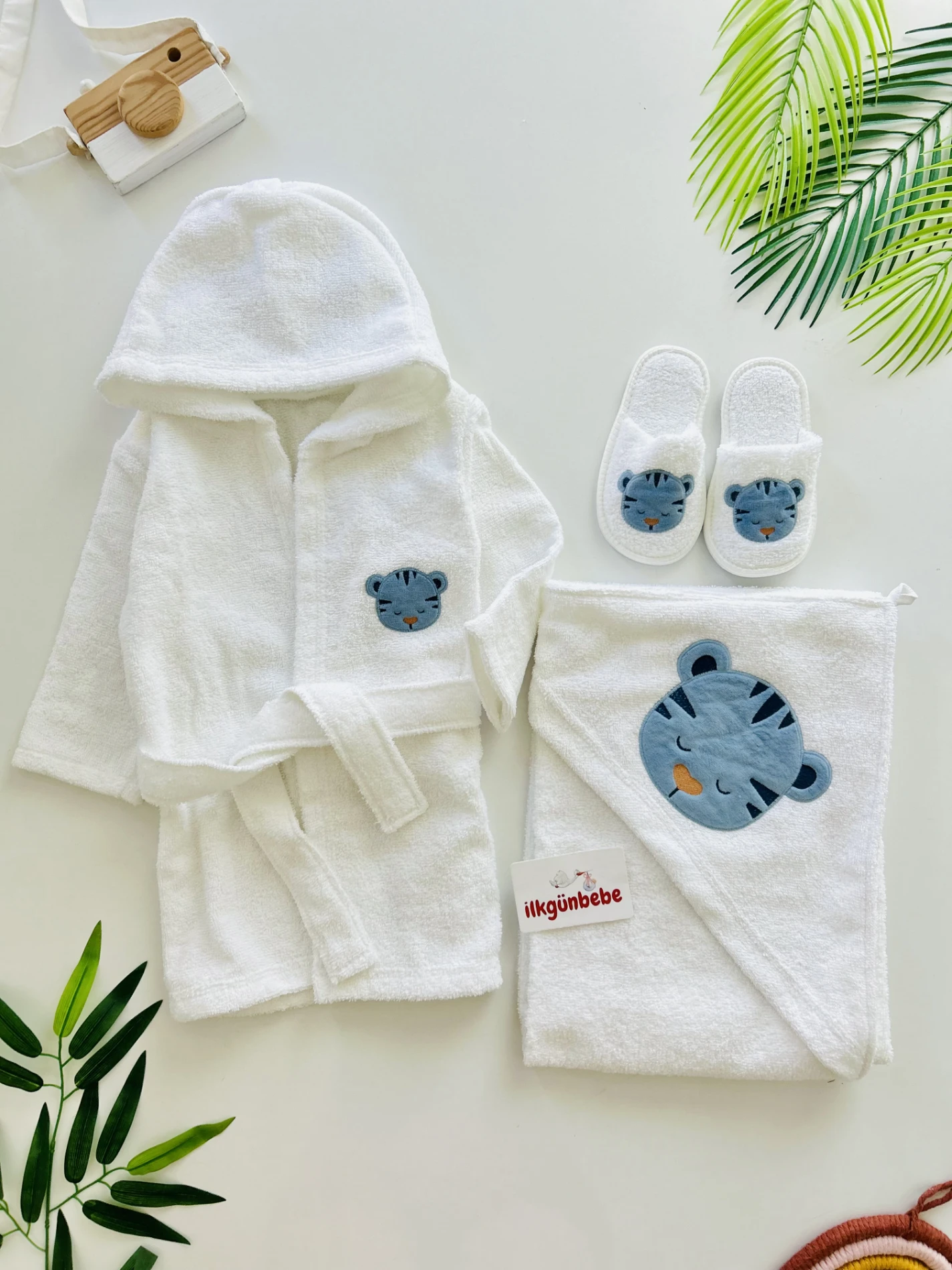   %100 Pamuk Organik Terlikli 3 Parça Bornoz Seti