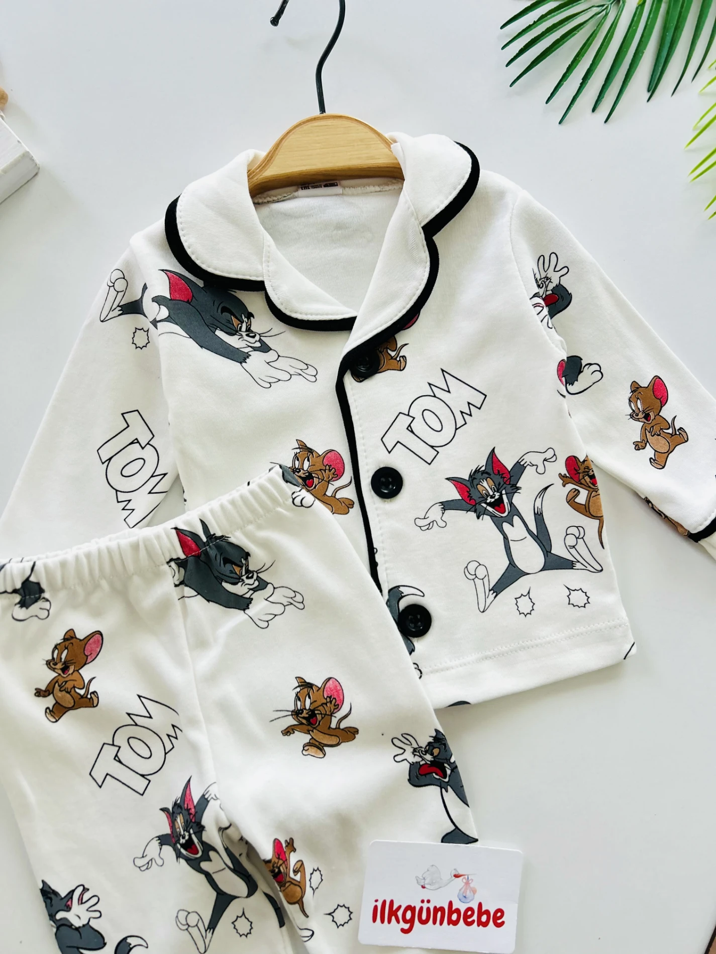 Tom And Jerry %100 Pamuk Bebe Yakalı Pijama Takımı