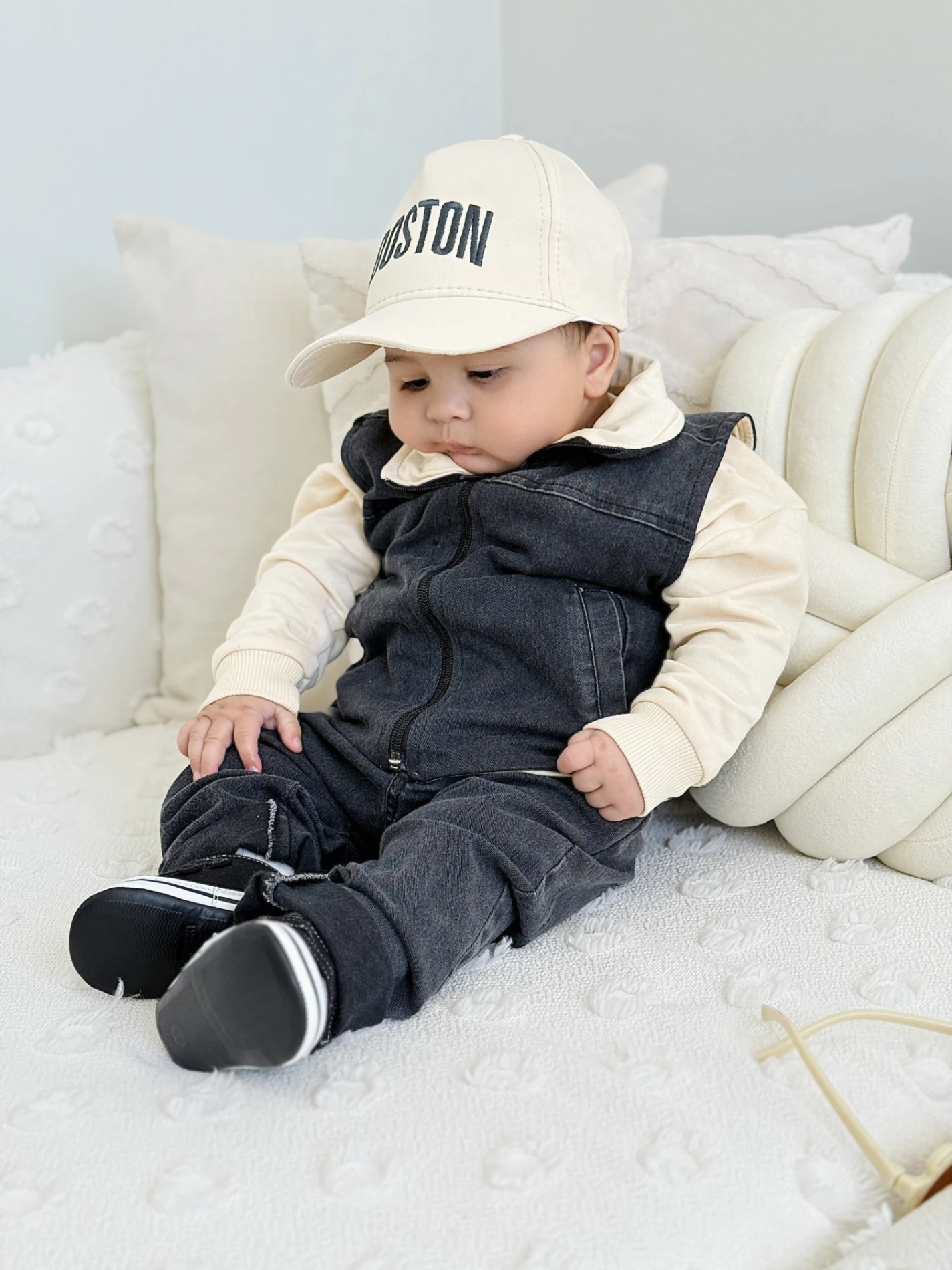 Boston Yelekli Şapkalı Oversize Sweatshirt Likralı Kot   Takım