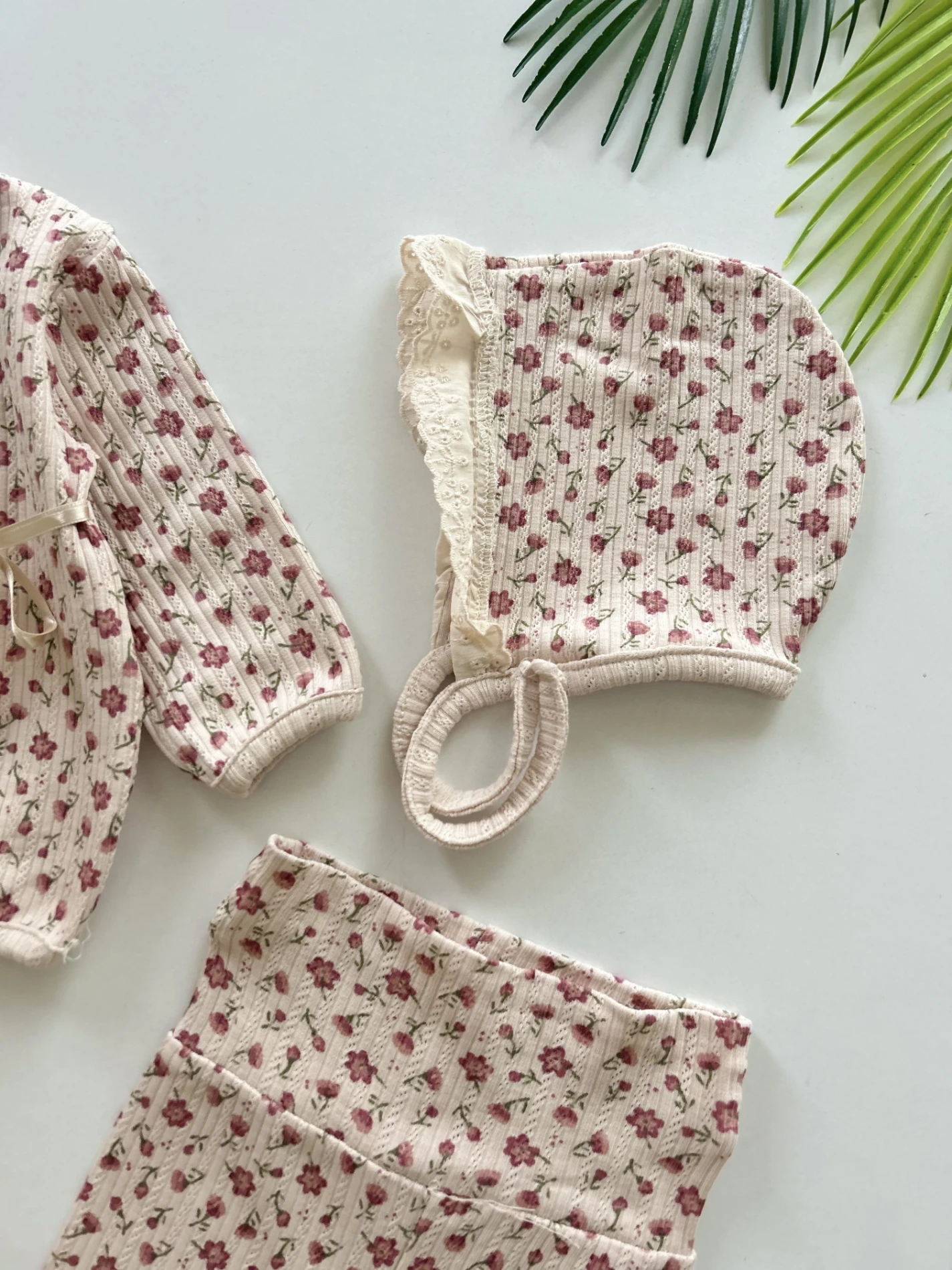 Çıtır Çiçek Desenli %100 Pamuk Kaşkorse Esnek Kumaş 5 Parça Yenidoğan Set