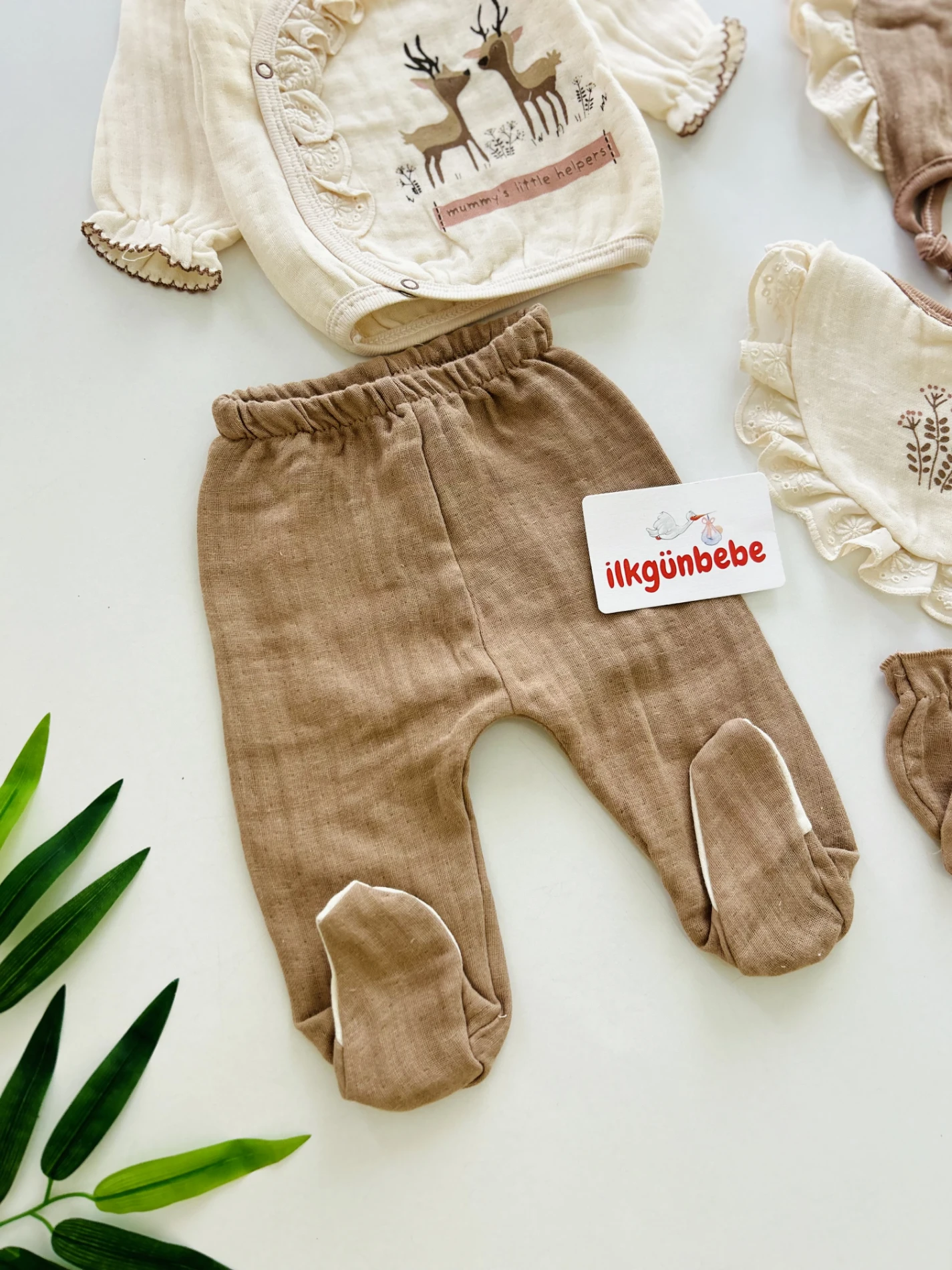 Geyik  Desenli %100 Pamuk Müslin Kumaş  Kaşkorse Esnek  5 Parça Yenidoğan Set