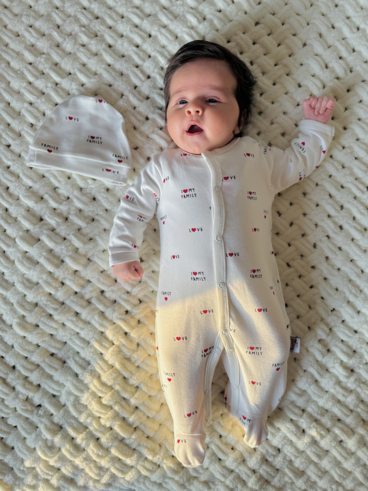 Love Family Zıbınlı Şapkalı Tulum Set