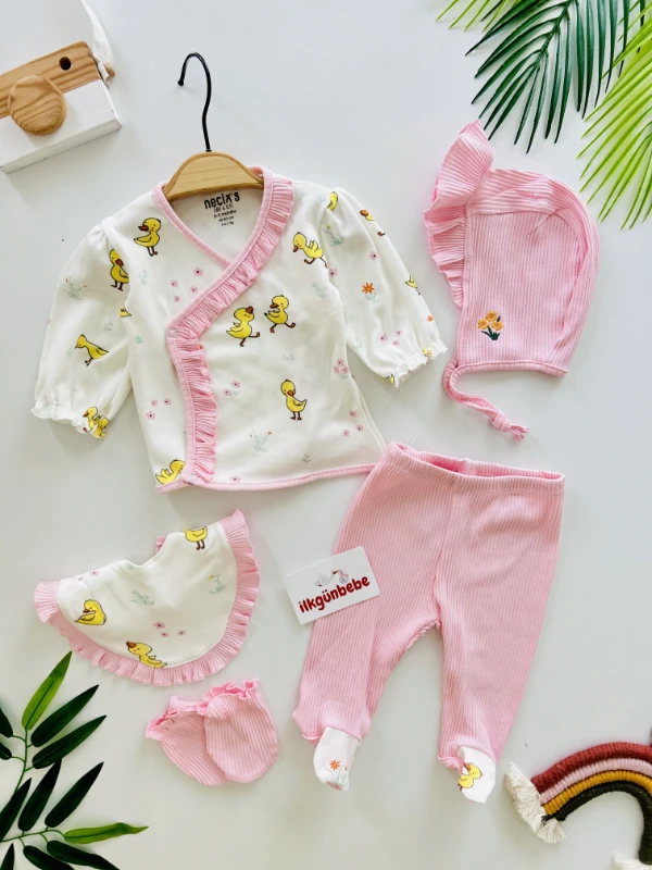 Ördek Desenli %100 Pamuk  Kumaş     5 Parça Yenidoğan Set