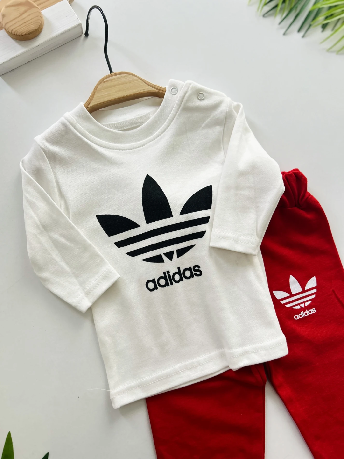 Marka Bodyli Hırkalı Eşofmanlı Unisex Mevsimlik 2 İp  %100 Pamuk 3’lü Takım