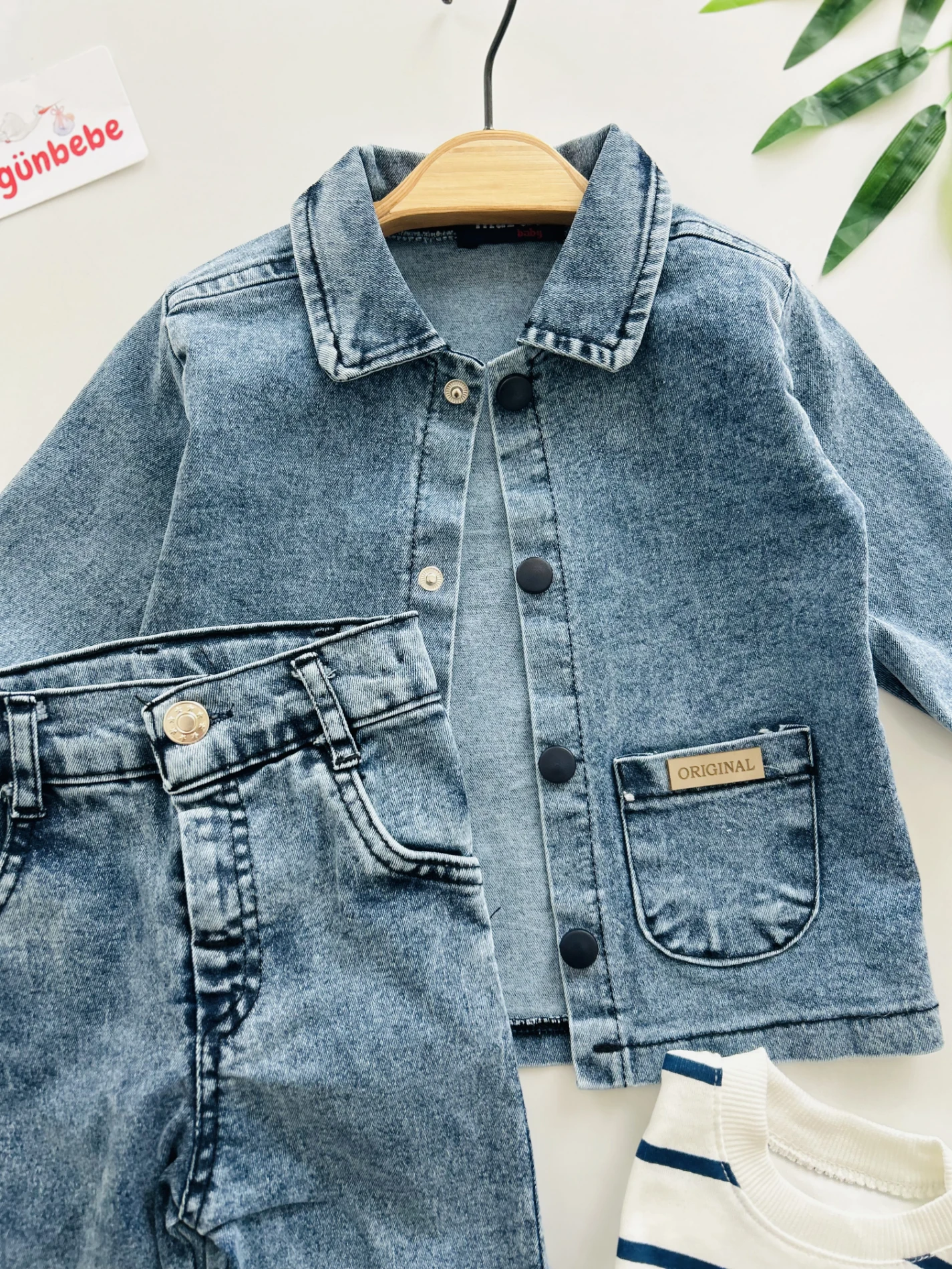 Kot ceketli çizgili bodyli kot pantolonlu üçlü premium takım