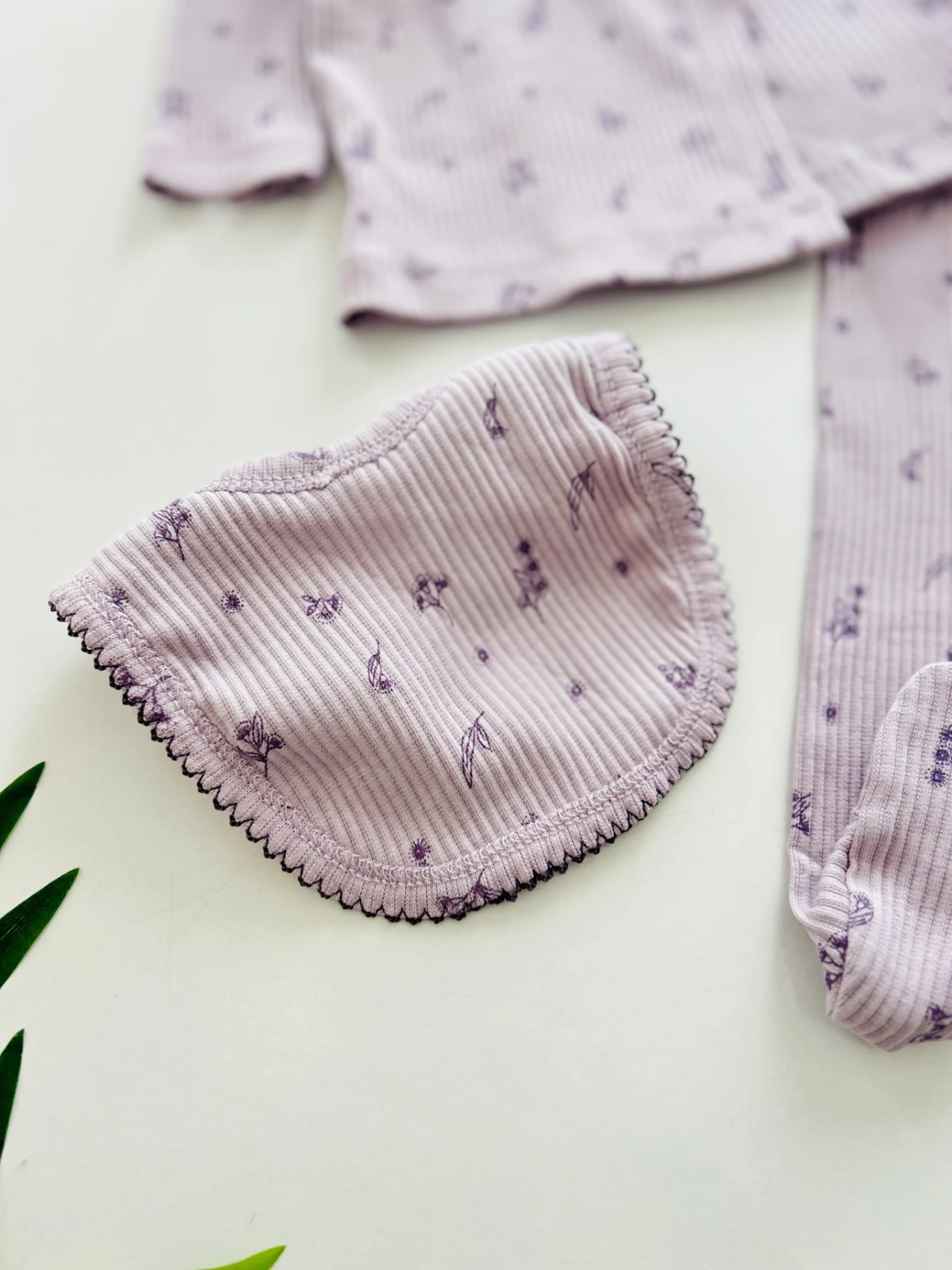 Çiçek Desenli %100 Pamuk 5 Parça Yenidoğan Set