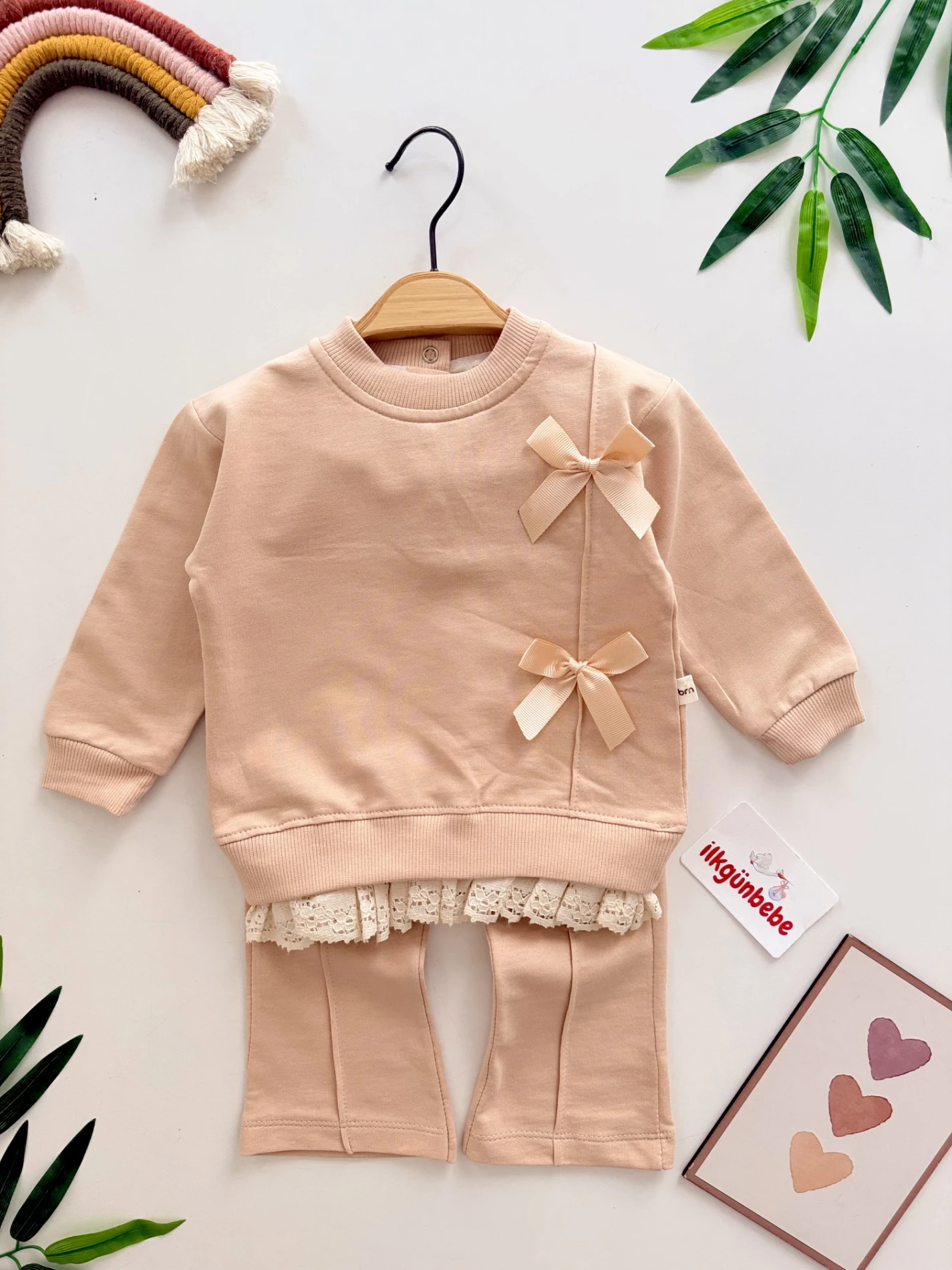 Çift Fiyonklu İspanyol Pantalonlu Mevsimlik Takım