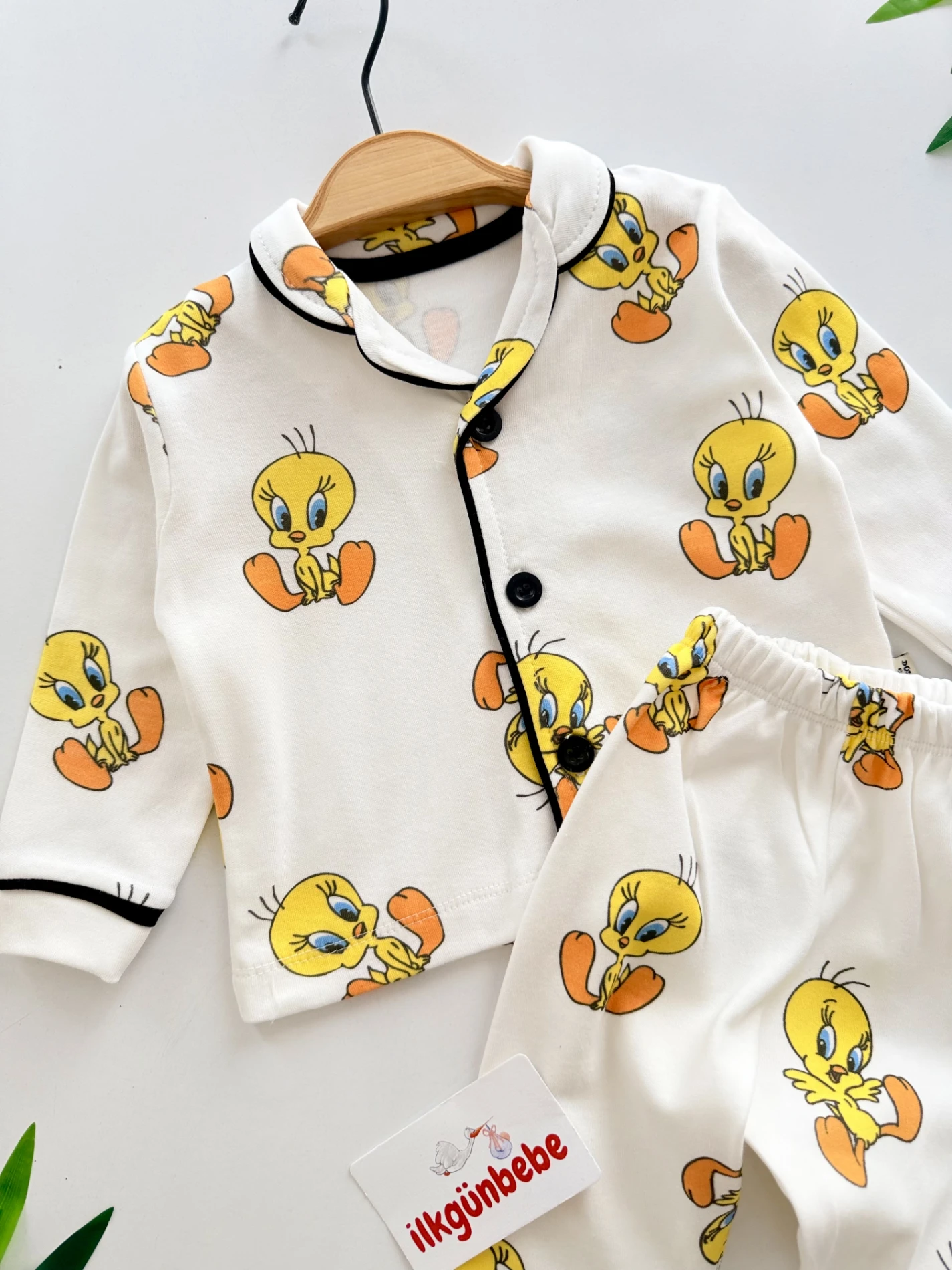 Tweety %100 Pamuk Bebe Yakalı Pijama Takımı