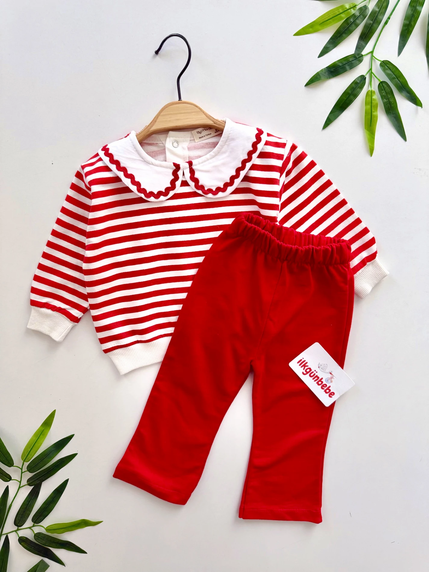 Önlük Yaka Çizgili Desenli 2’li Mevsimlik Takım