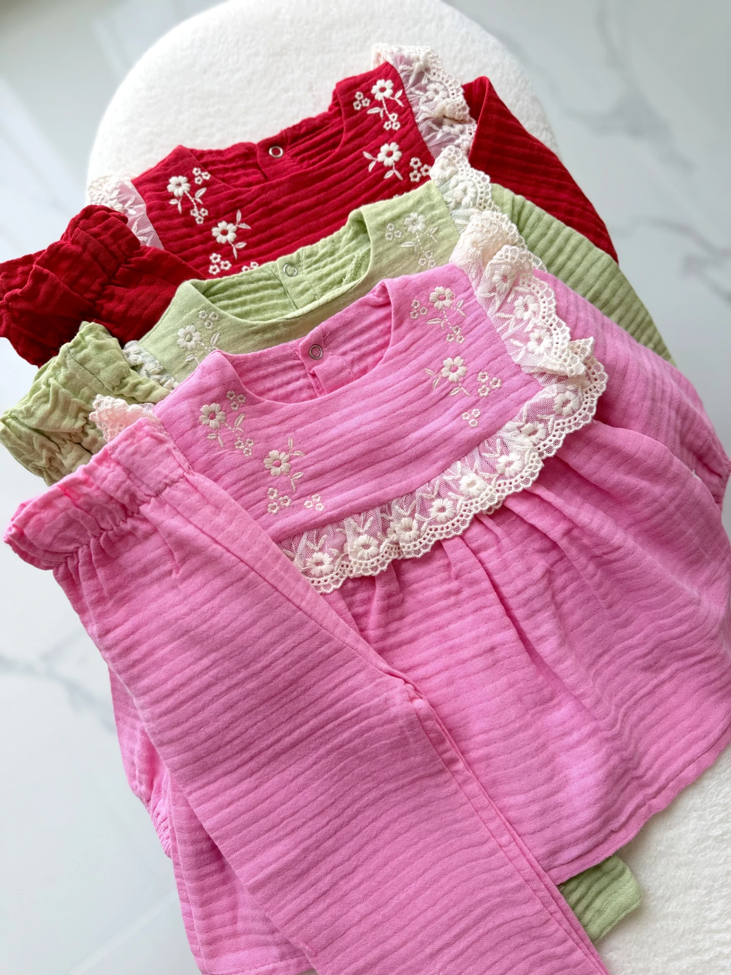 Müslin Kumaş Çiçek Nakışlı Dantelli Premium Takım